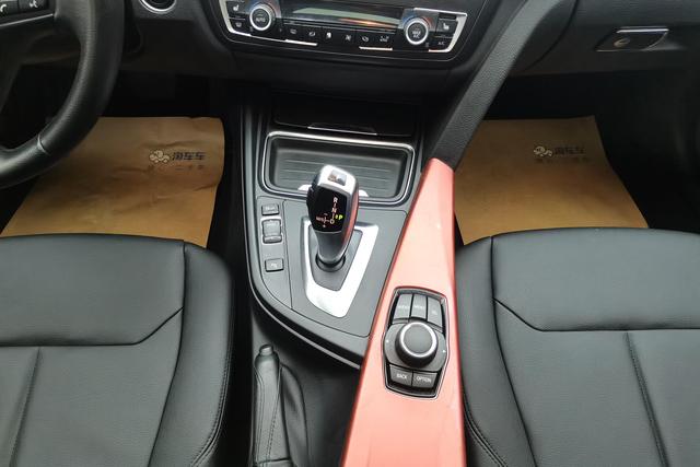BMW 3 Series 2015 — фото 14