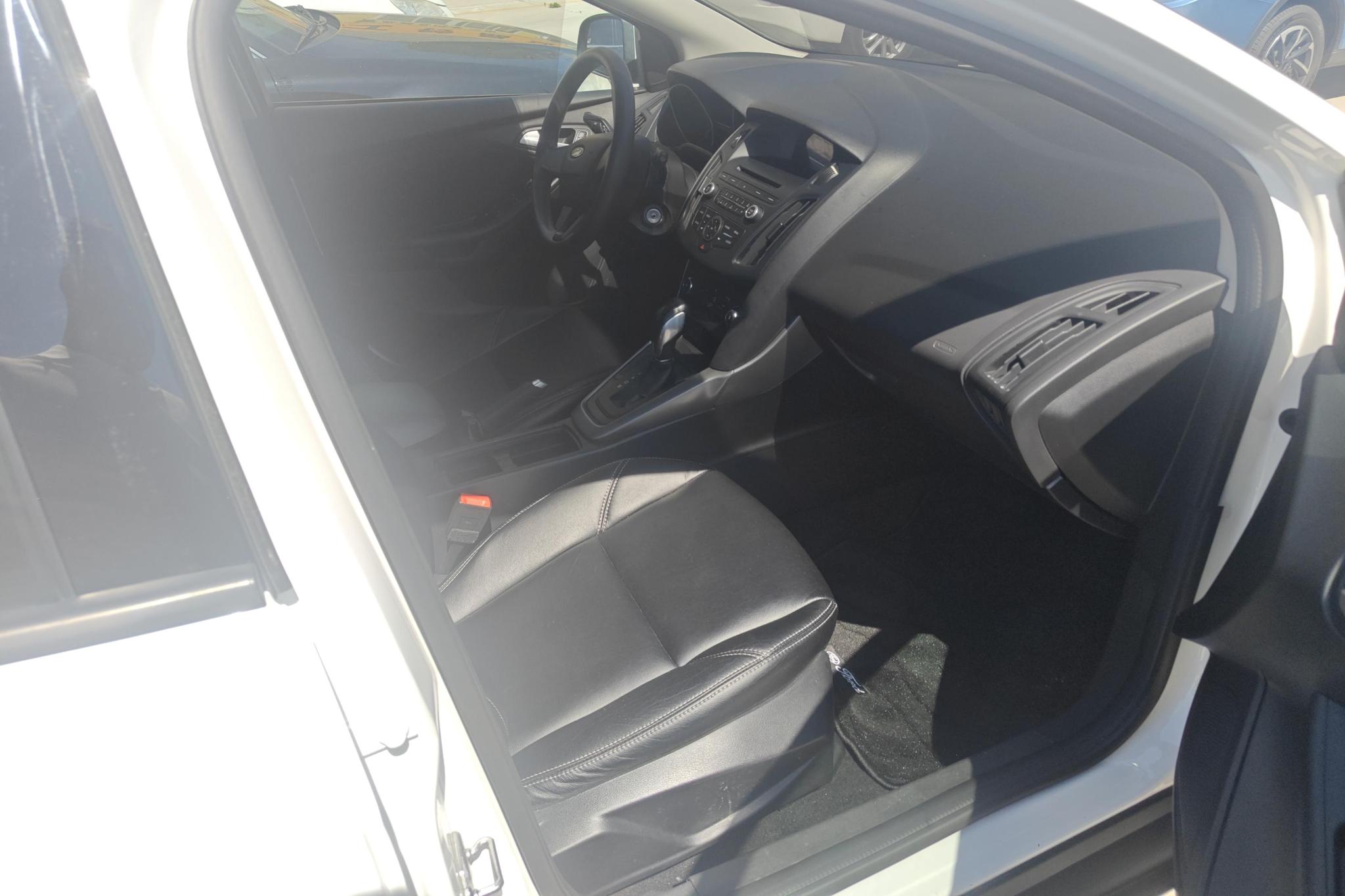 Ford Focus 2015 1.6L AT Comfort