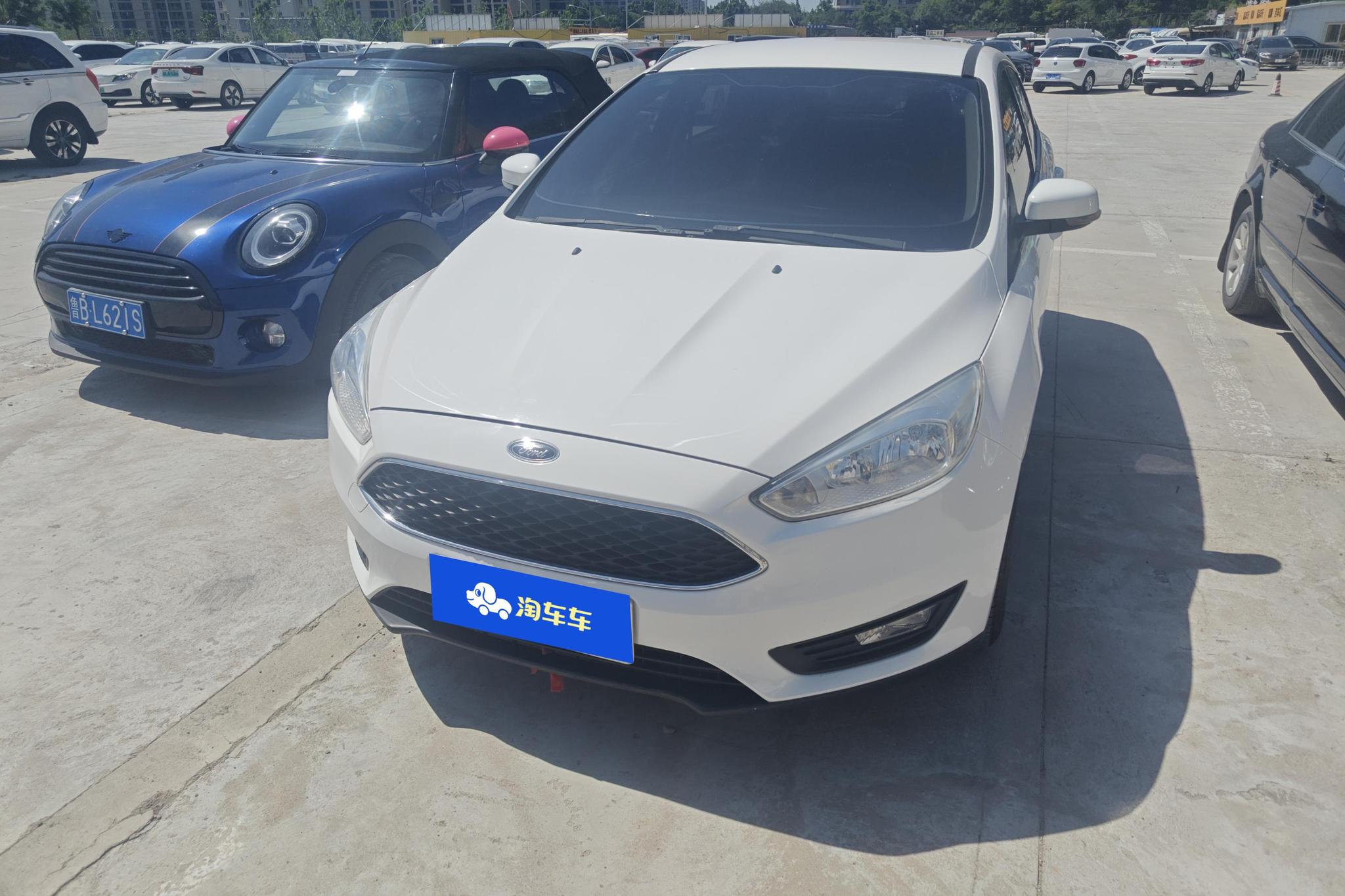 Ford Focus 2015 1.6L AT Comfort