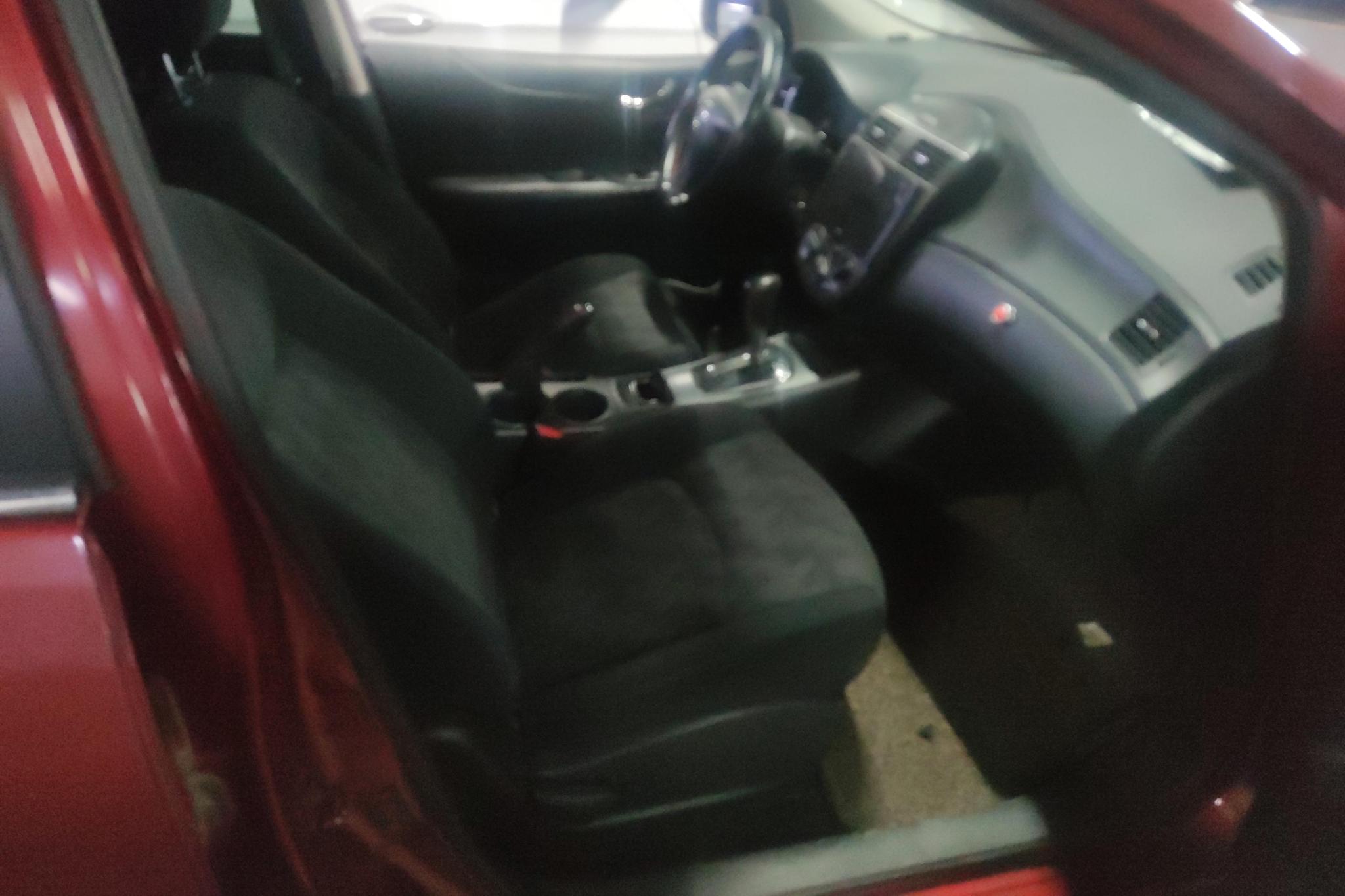 Nissan Tiida 2014 1.6L CVT Comfort