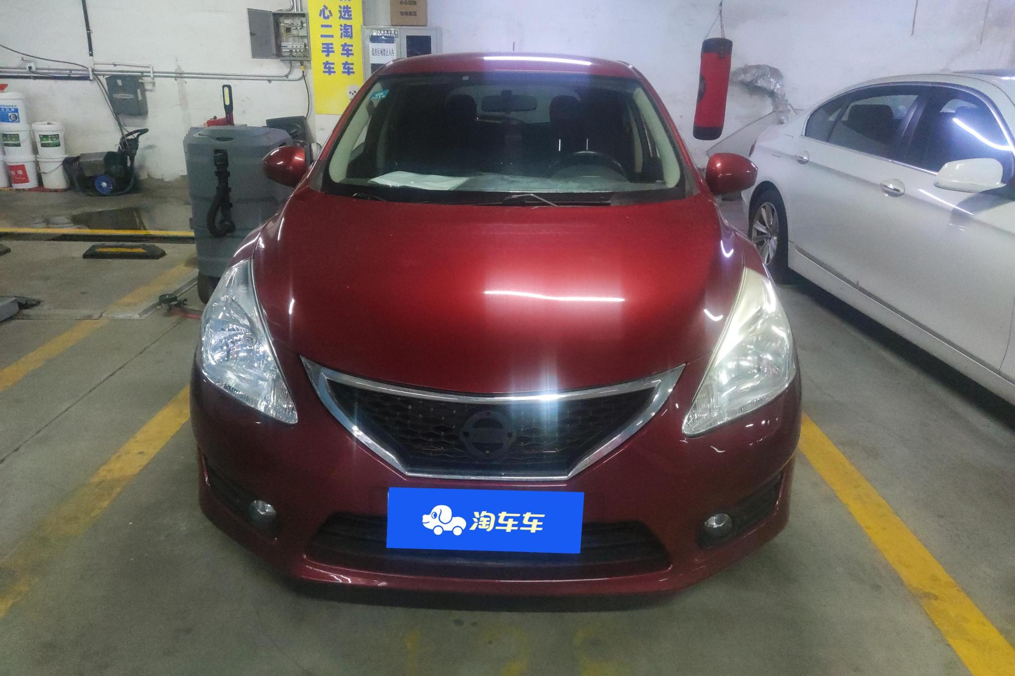 Nissan Tiida 2014 1.6L CVT Comfort
