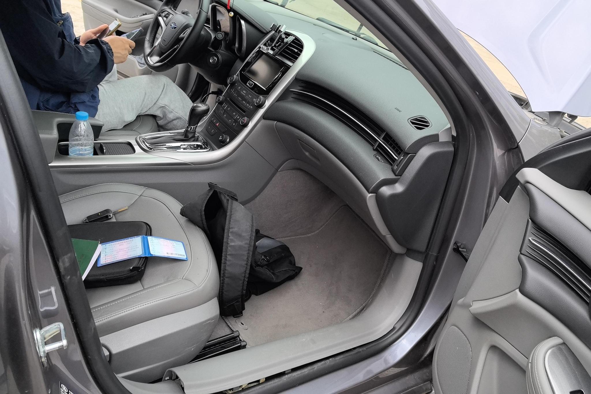 Chevrolet Malibu 2014 2.4L AT Luxury