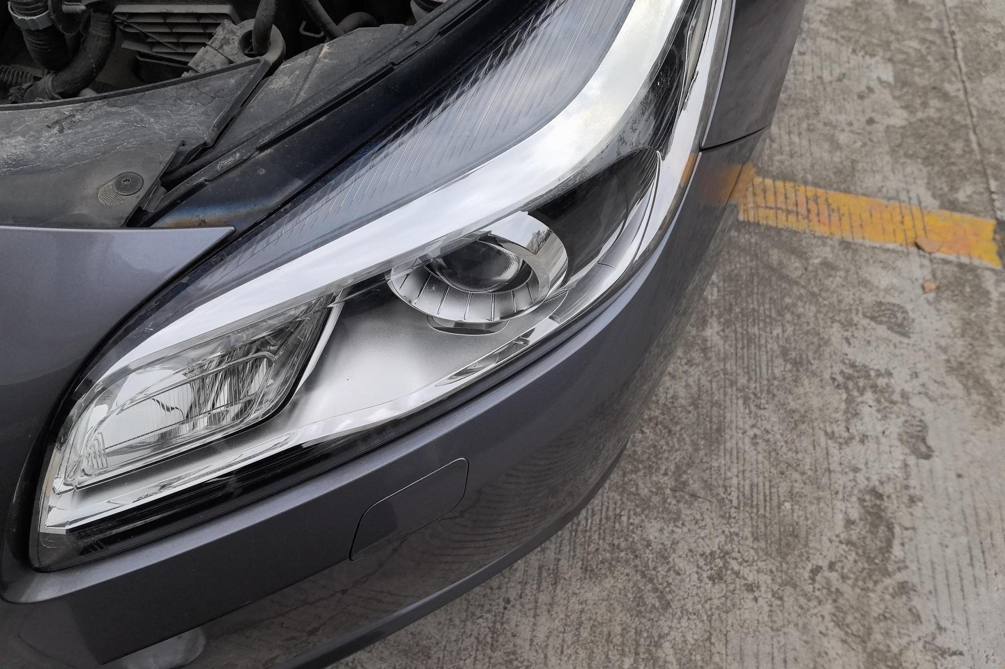 Chevrolet Malibu 2014 2.4L AT Luxury