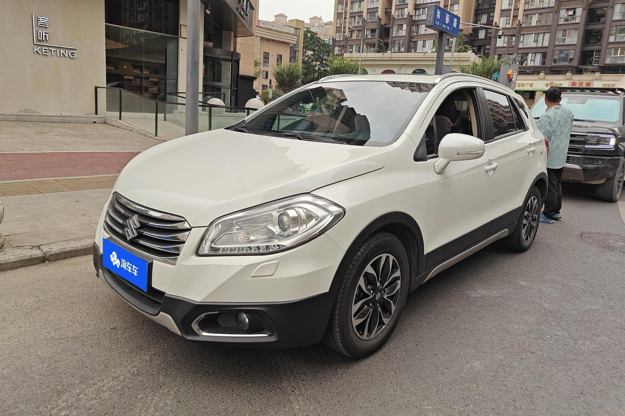 Suzuki S-Cross