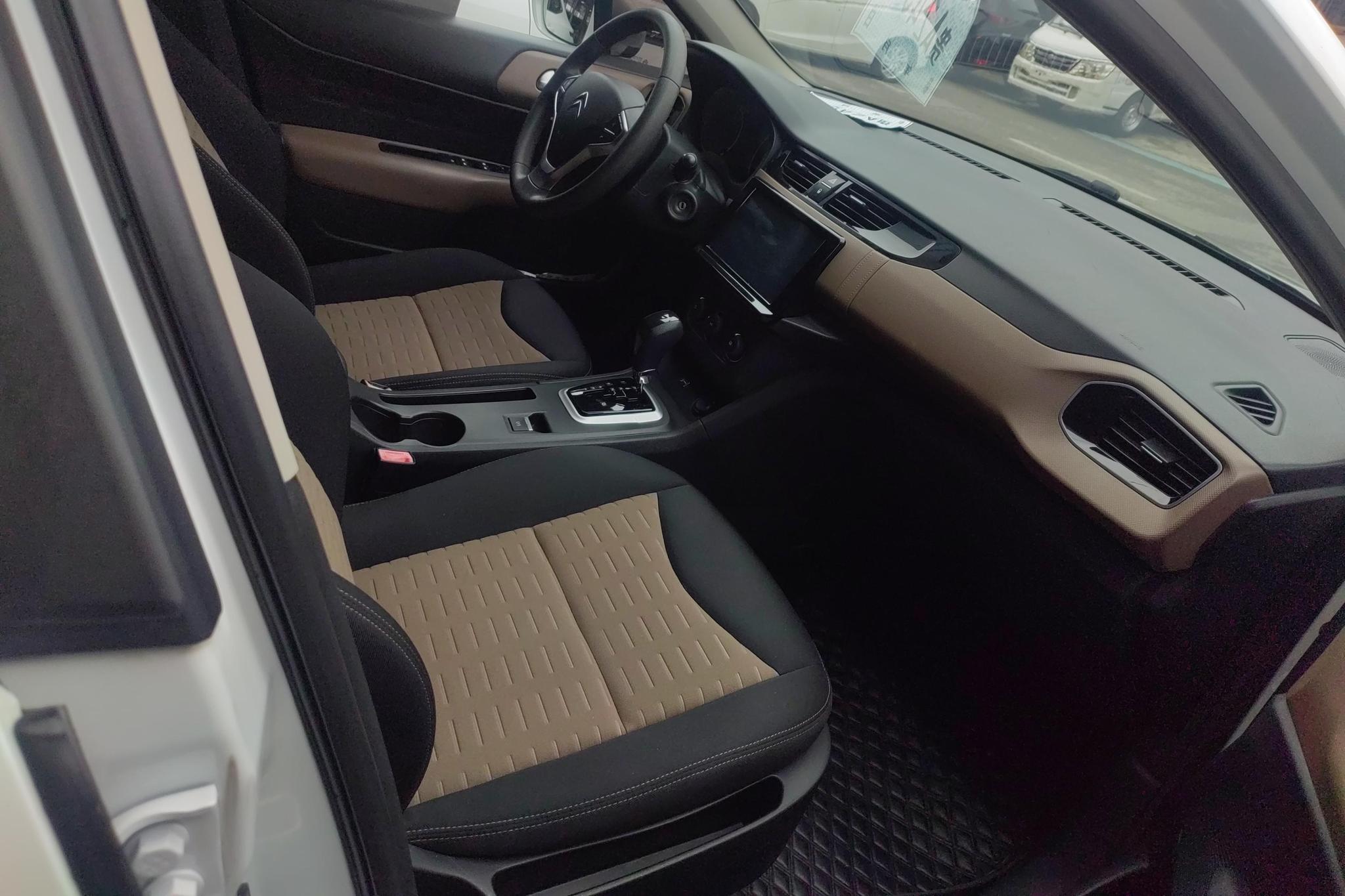 Citroen C4L 2019 230THP AT Lead