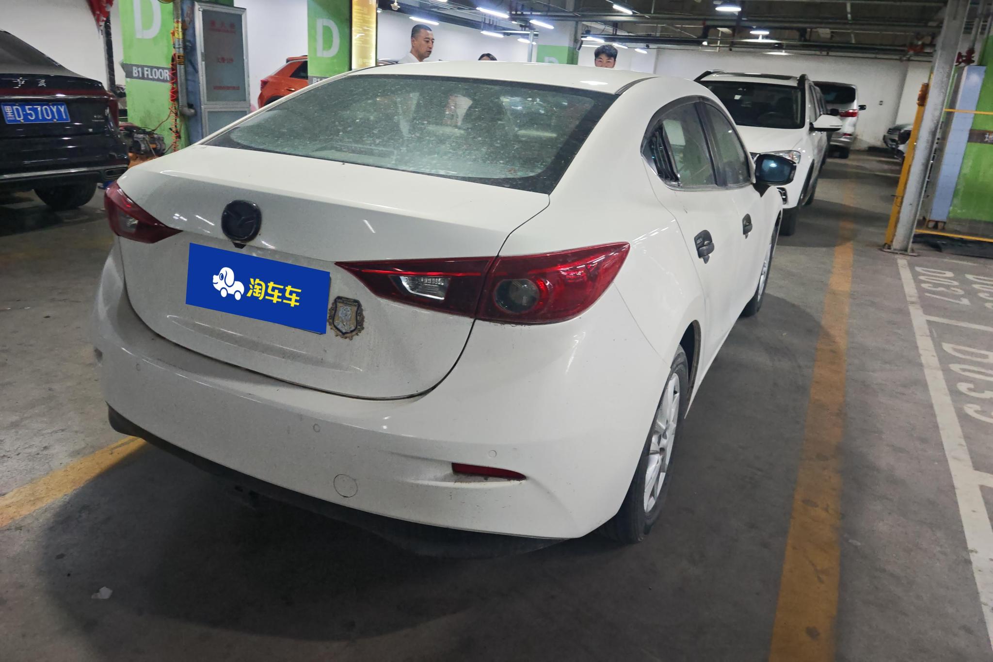 Mazda Mazda3 3 2016 1.5L AT Luxury