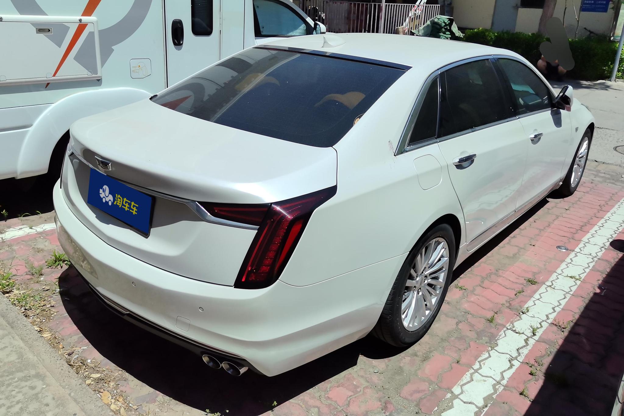 Cadillac CT6 2019 28T Fashion