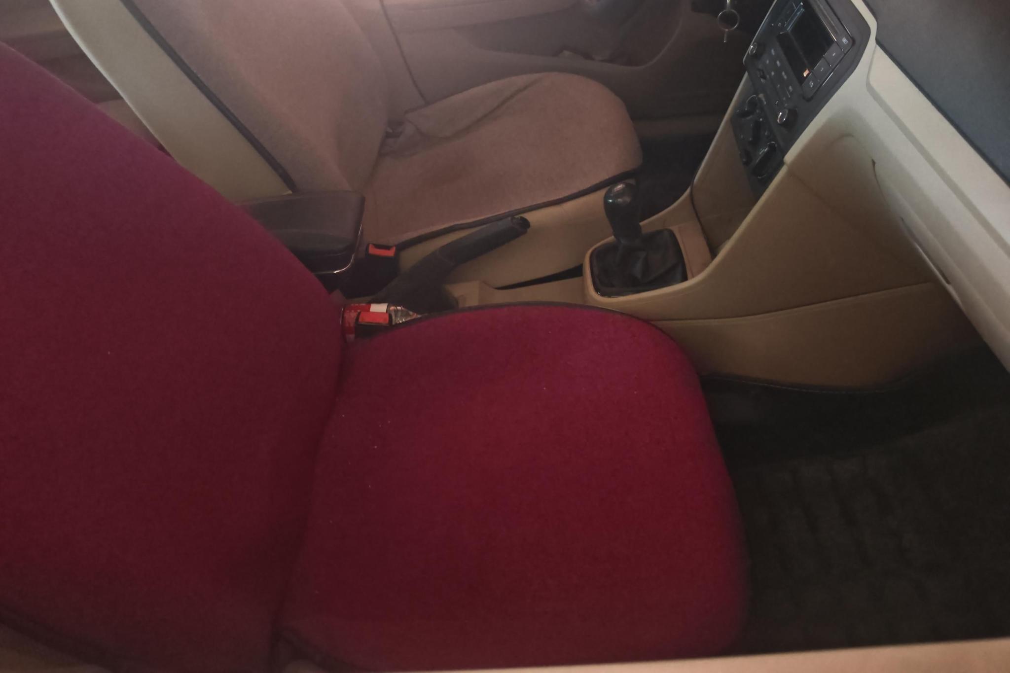 Volkswagen Jetta 2015 1.4L MT Fashion