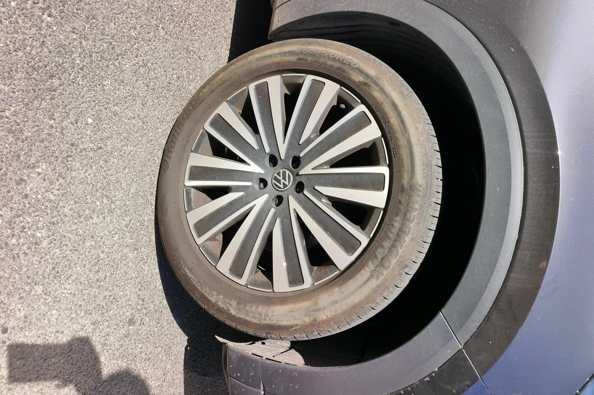 Volkswagen Tavendor 2025 330TSI Luxury