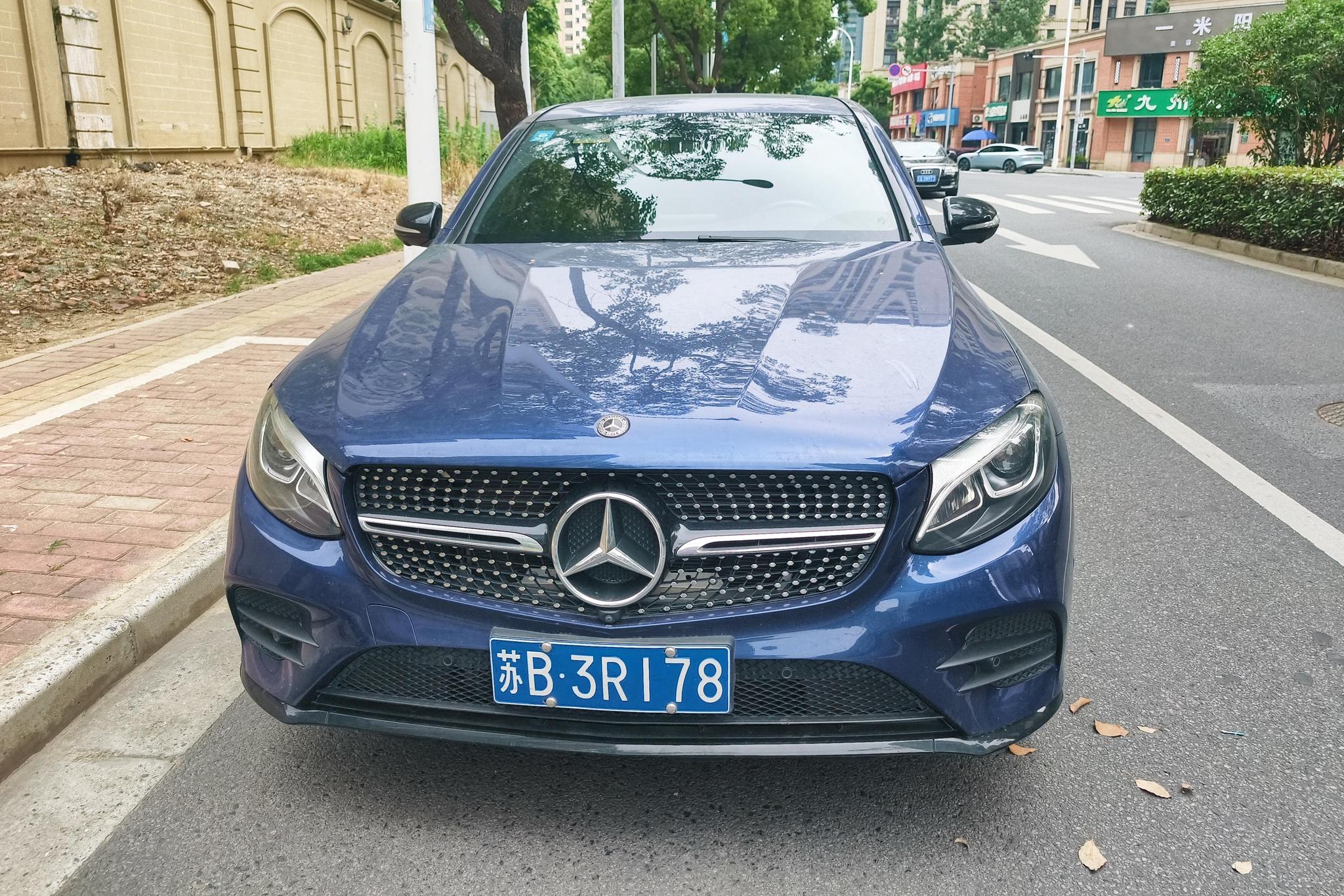 Mercedes-Benz GLC 2017 GLC 260 4MATIC SUV