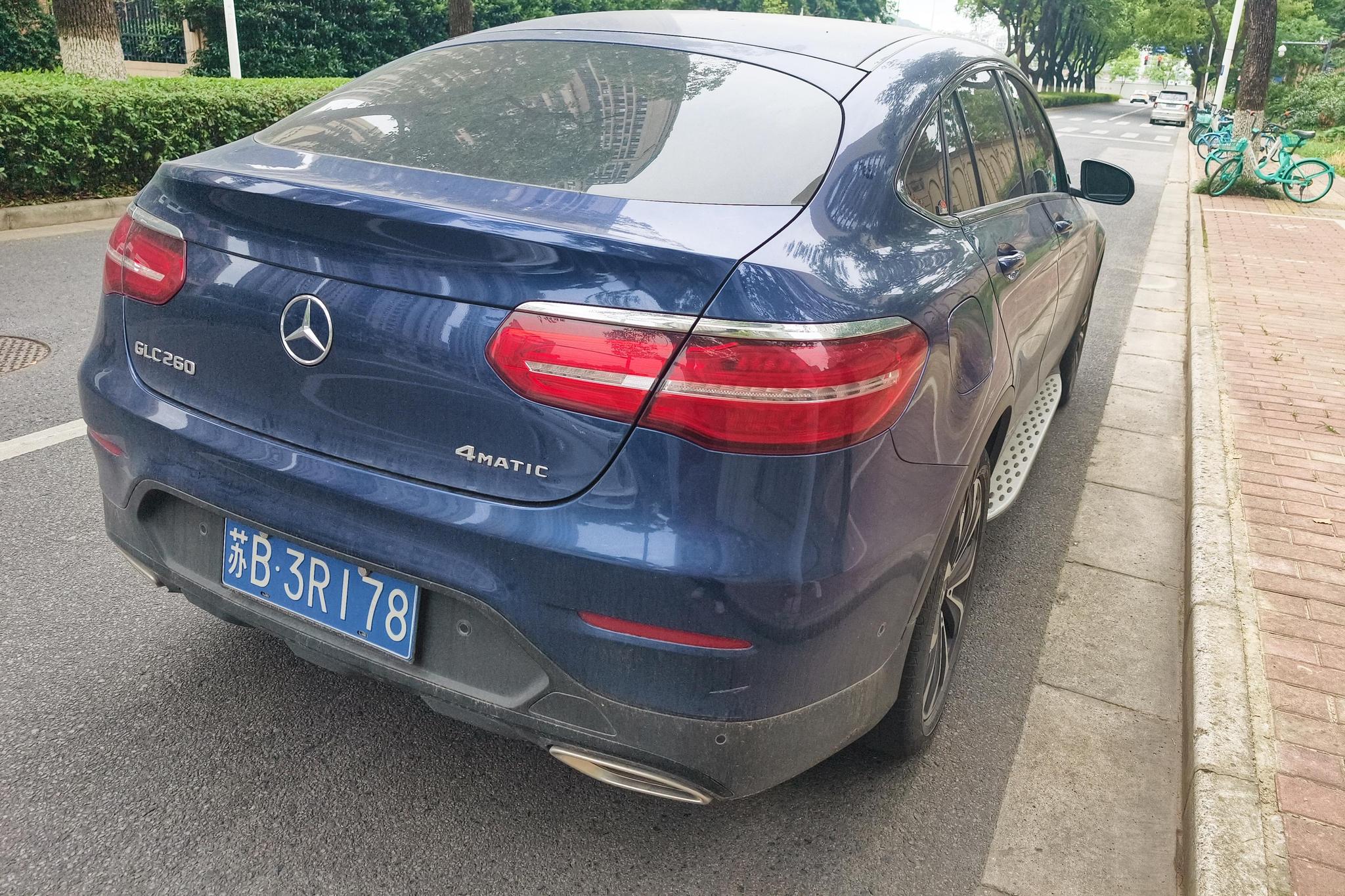 Mercedes-Benz GLC 2017 GLC 260 4MATIC SUV