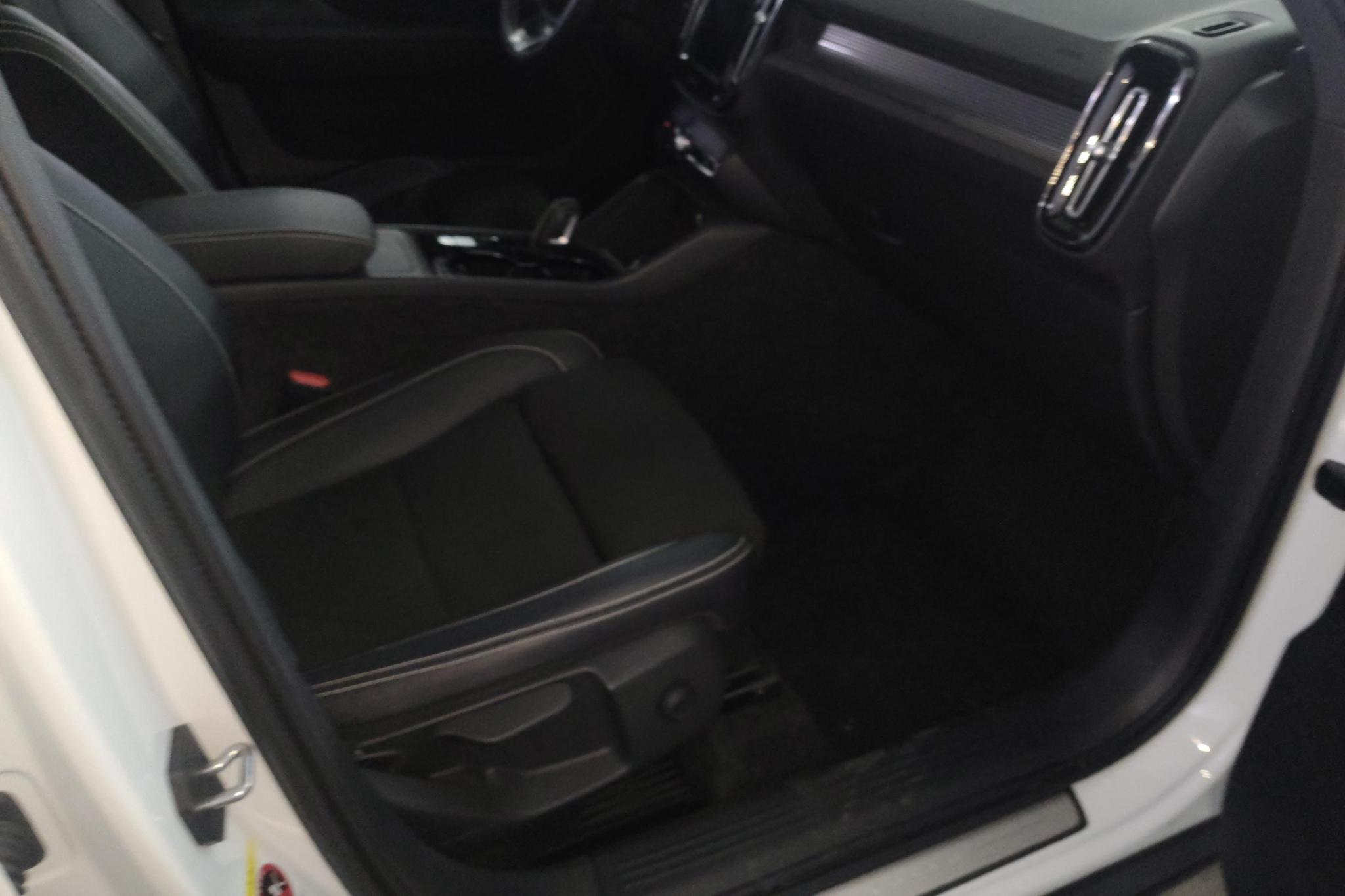 Volvo XC40 2021 T4 Sport