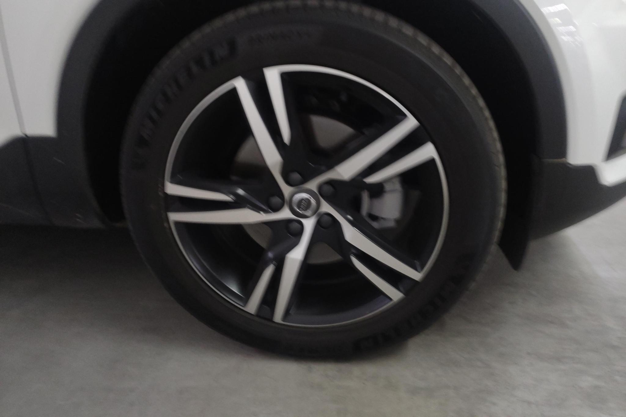 Volvo XC40 2021 T4 Sport