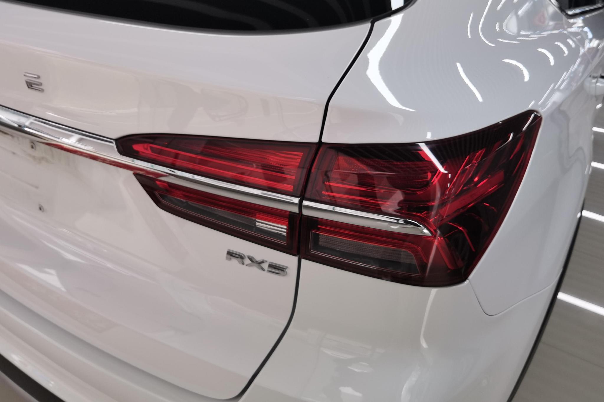 Roewe RX5 2023 PLUS 330TGI AT