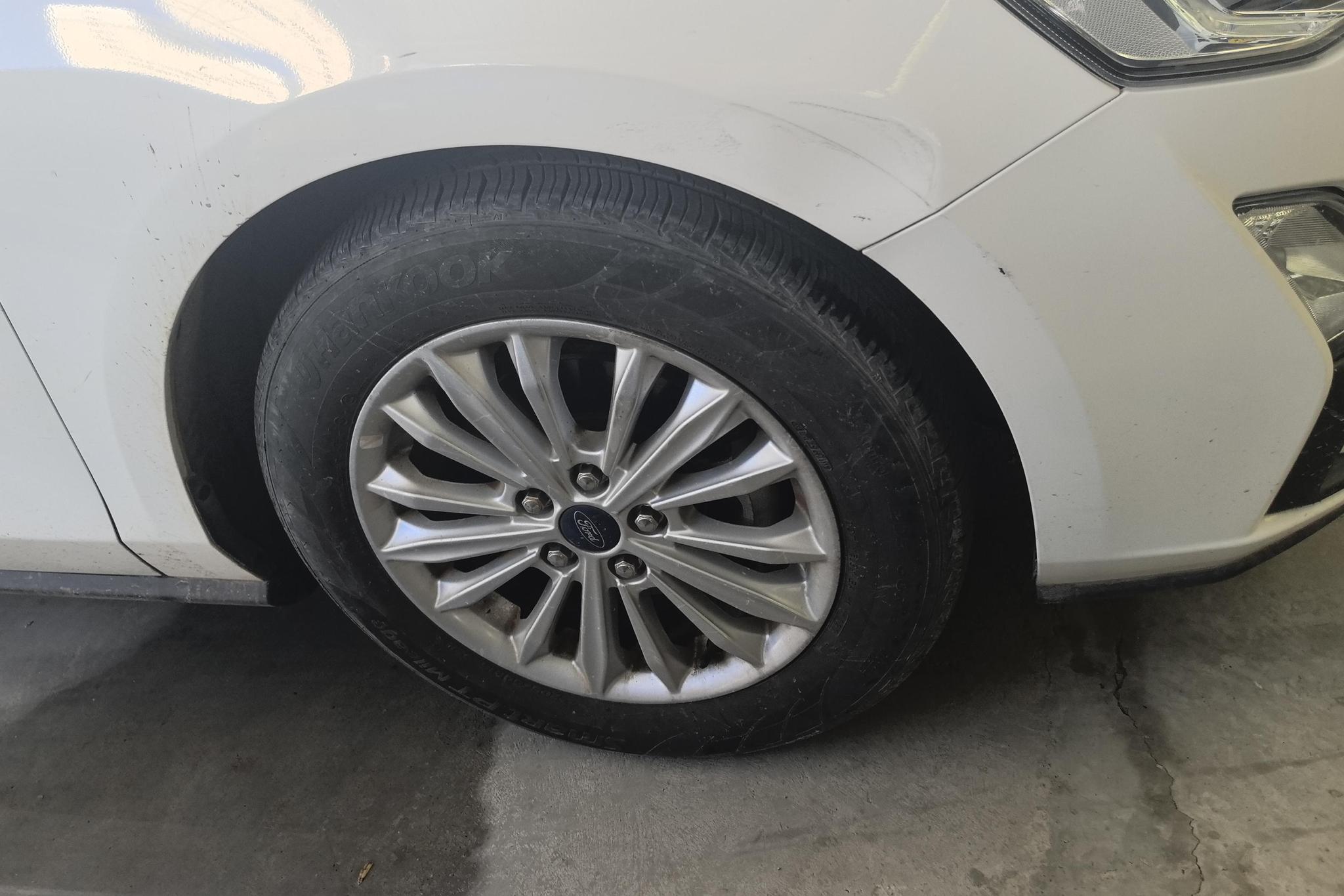 Ford Focus 2019 EcoBoost 125 AT V