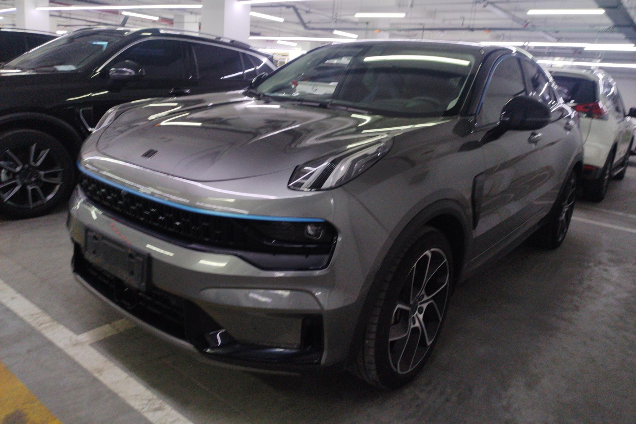Lynk & Co 05