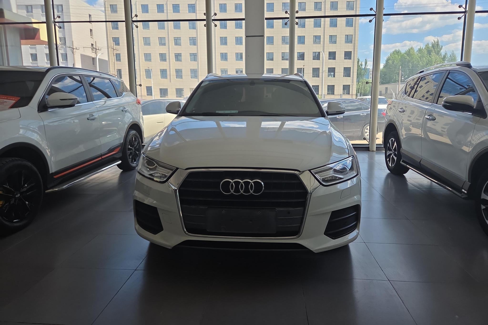Audi Q3 2017 35 TFSI Fashion