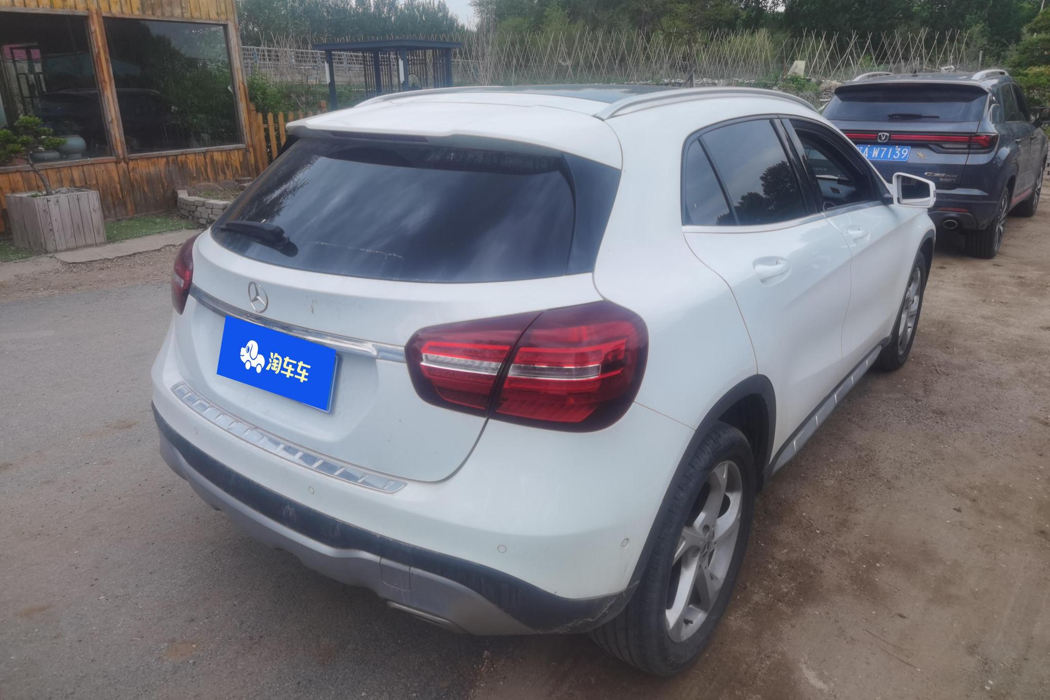 Mercedes-Benz GLA 2019 GLA 200