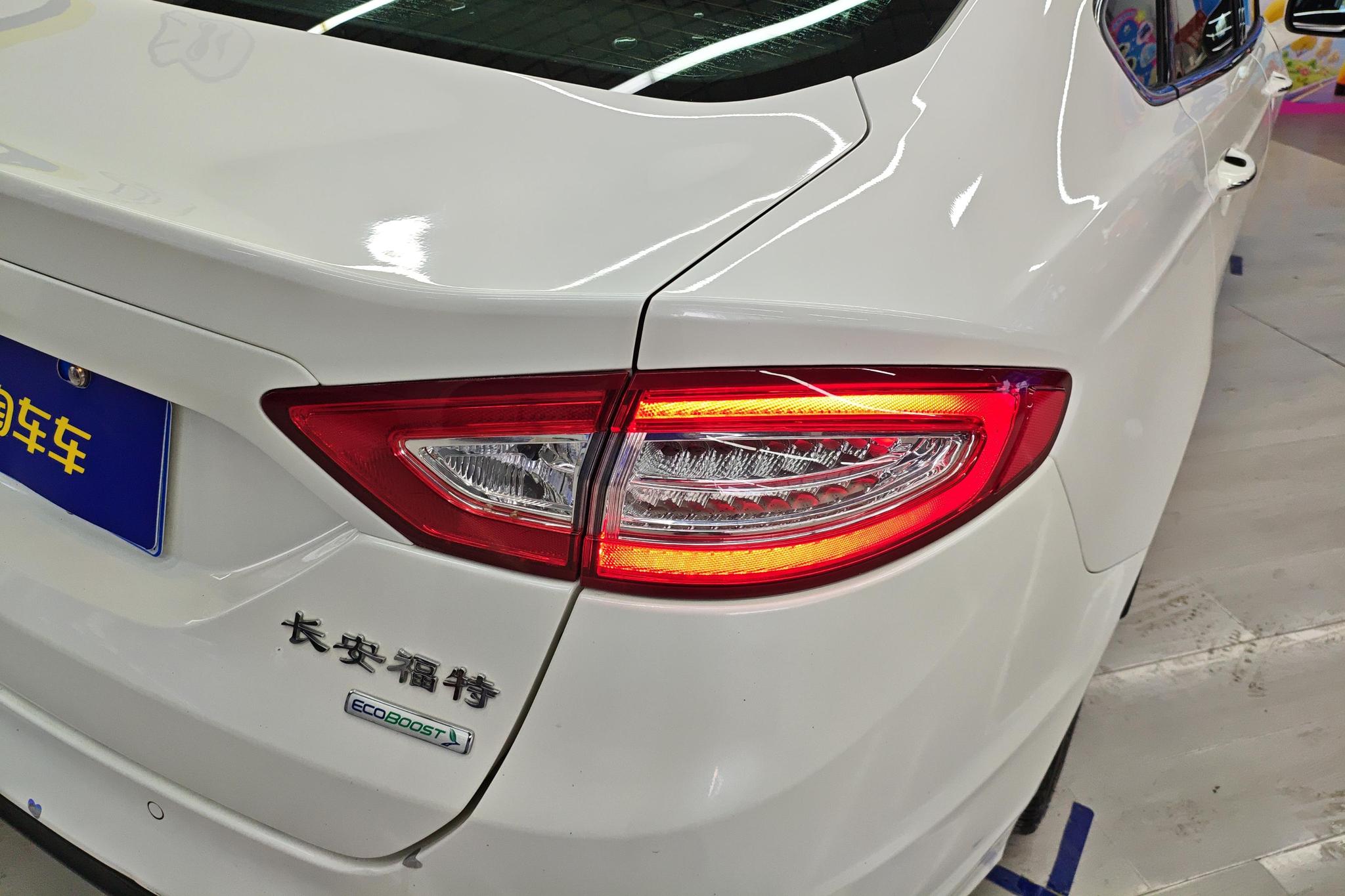 Ford Mondeo 2013 1.5L GTDi180 Fashion