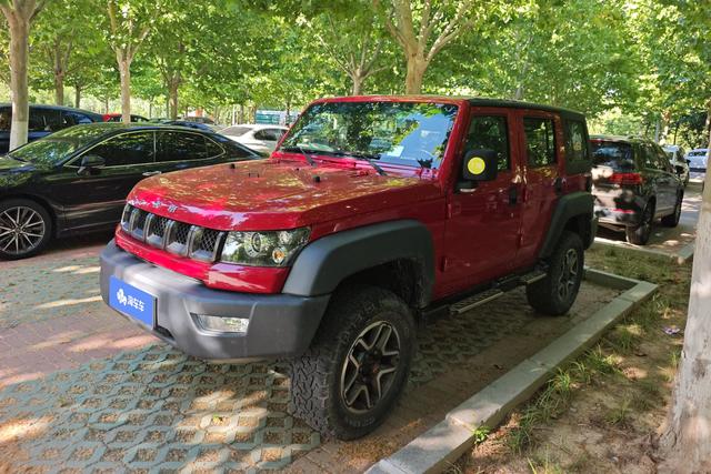 BAIC BJ40 2016 40 L 2.3 T AT 4 WD