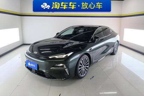 Geely Galaxy Starshine 8 PHEV