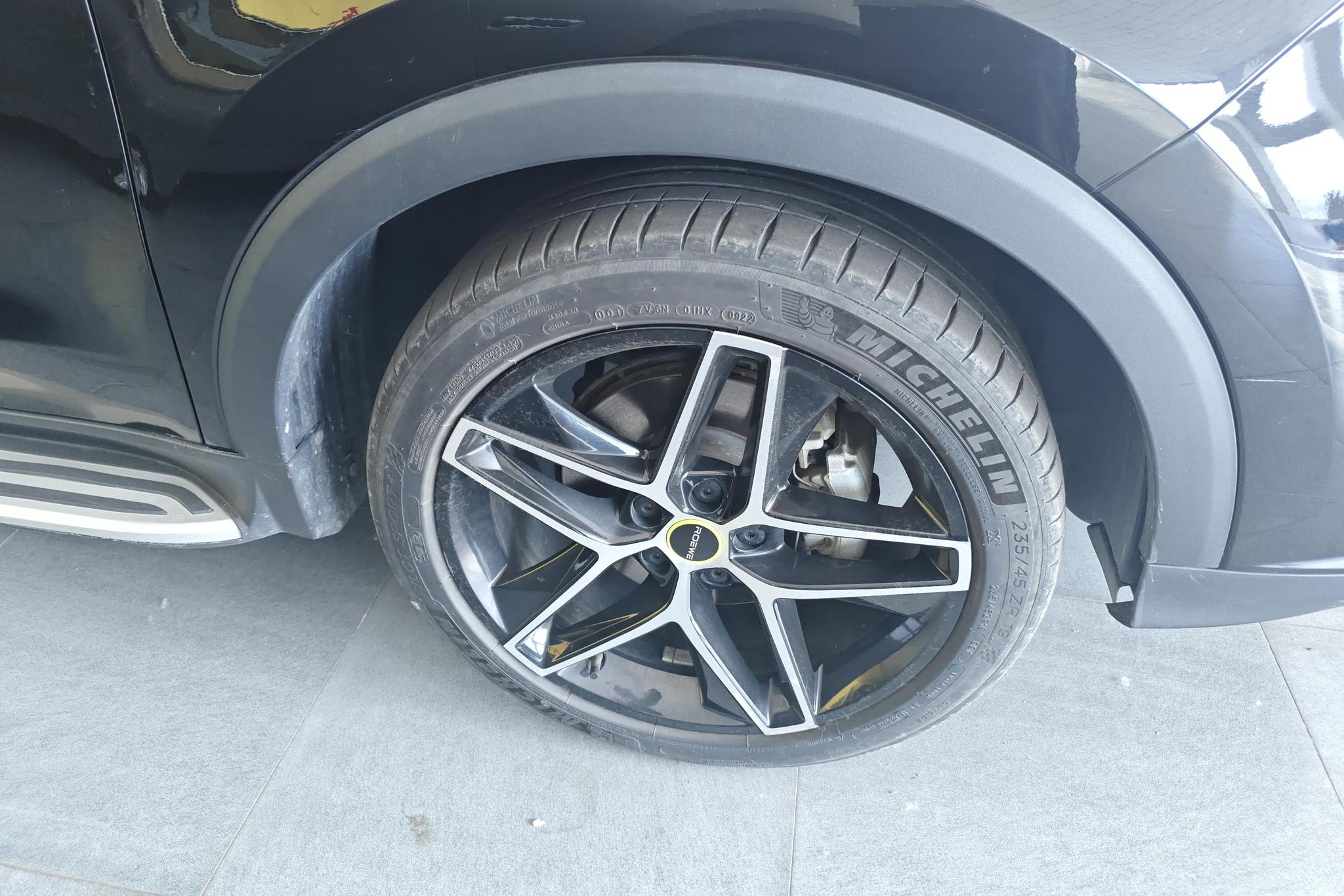 Roewe eRX5 2021 e PLUS Luxury
