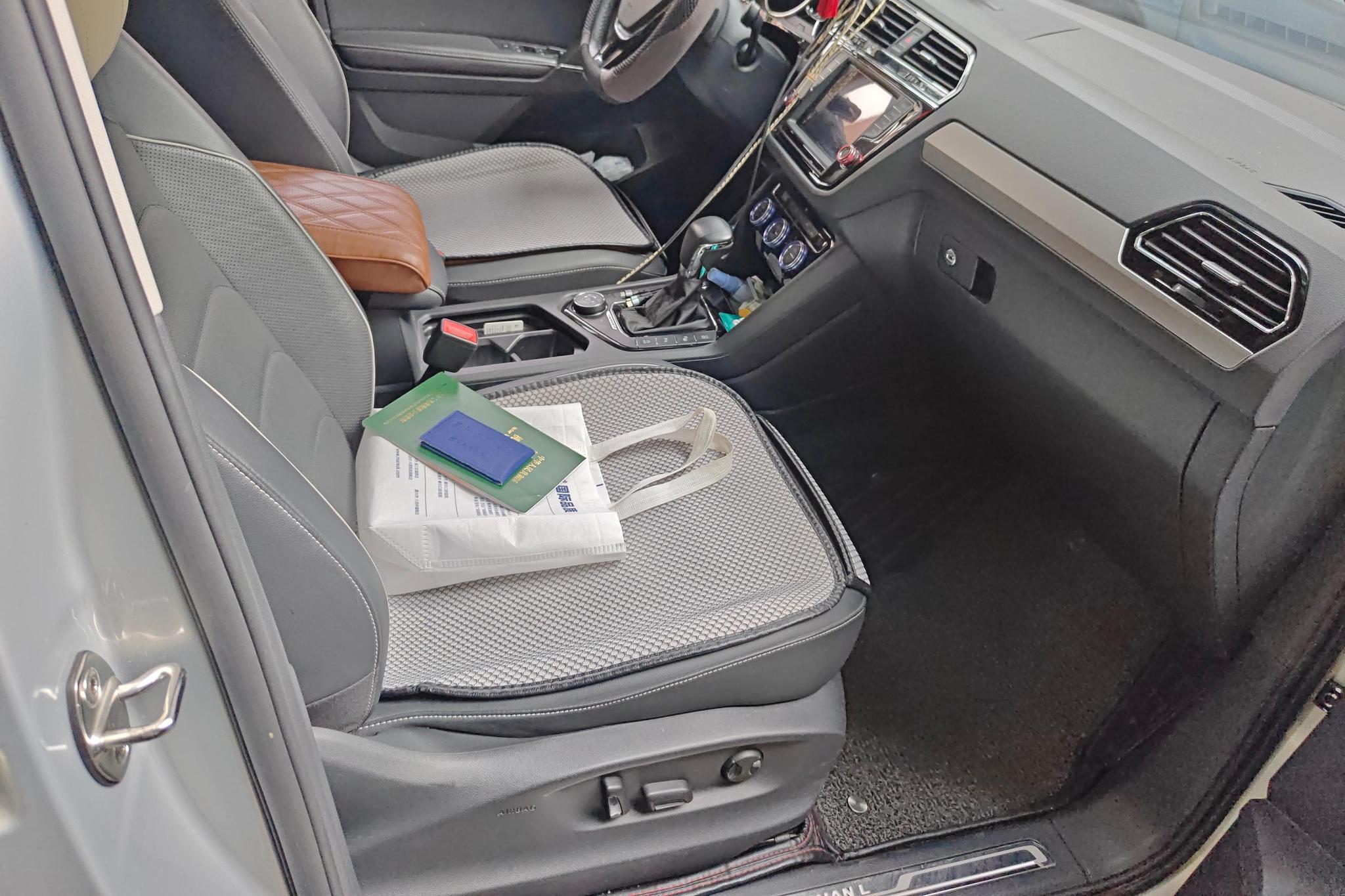 Volkswagen Tiguan L L 2017 380TSI AT Flagship
