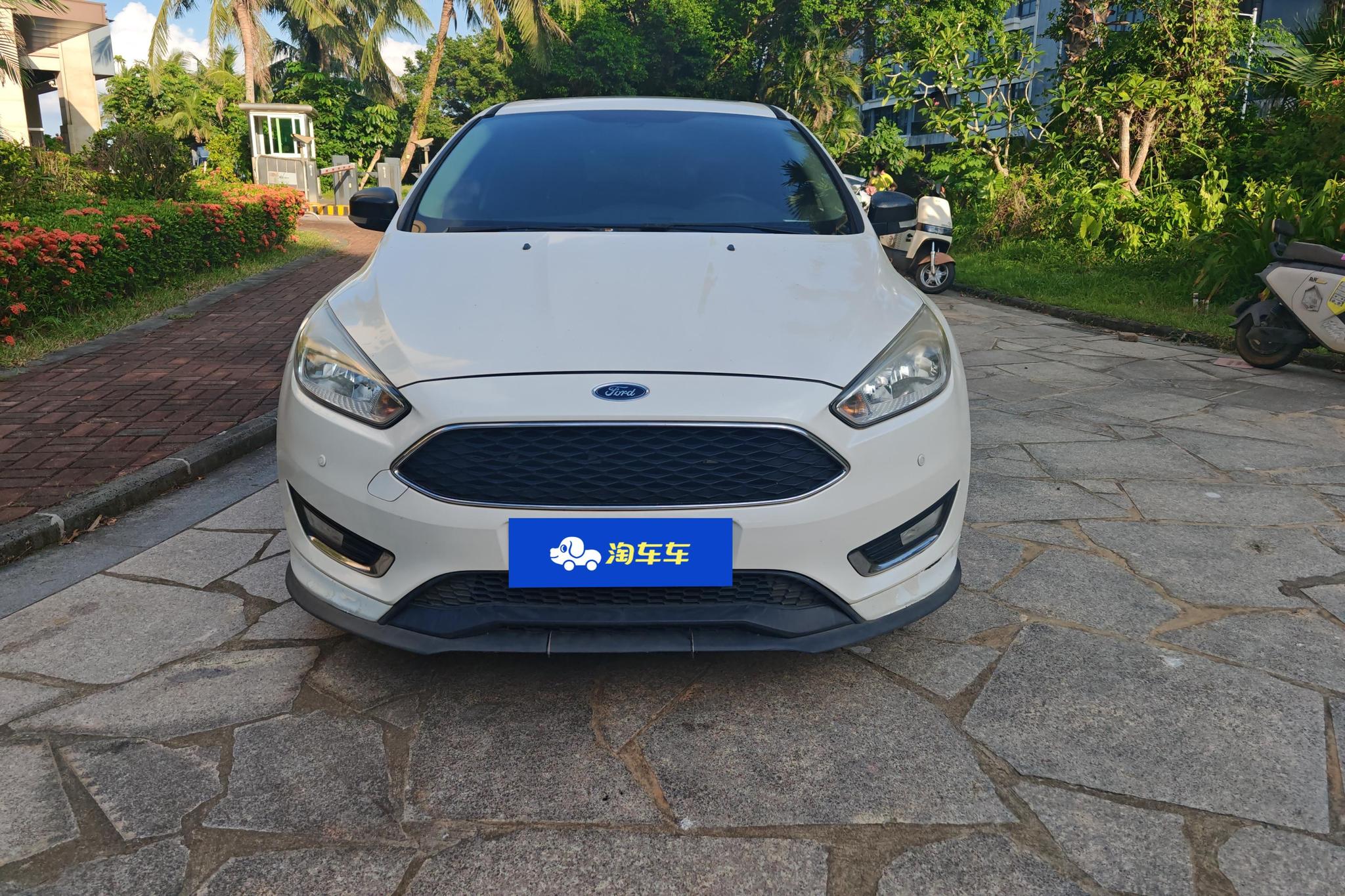 Ford Focus 2017 1.6L AT