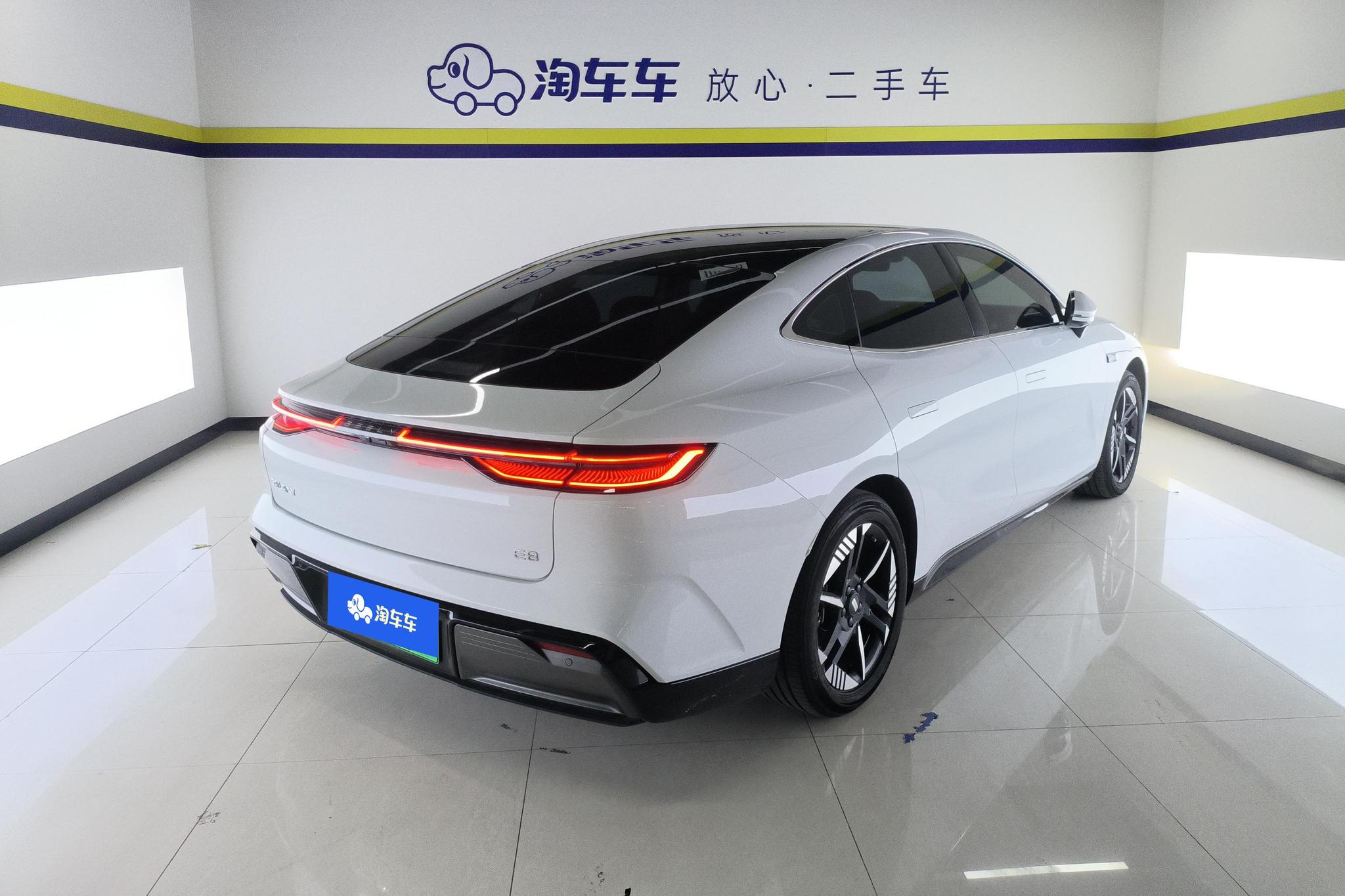 Geely Galaxy Galaxy E8 E8 2024 550km