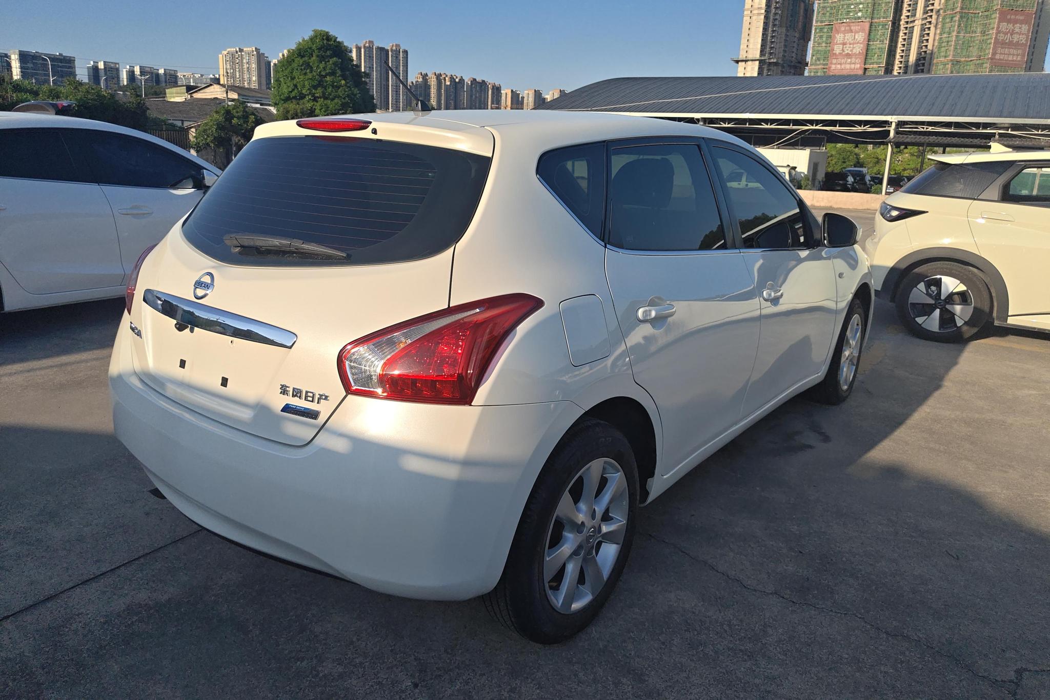 Nissan Tiida 2014 1.6L CVT