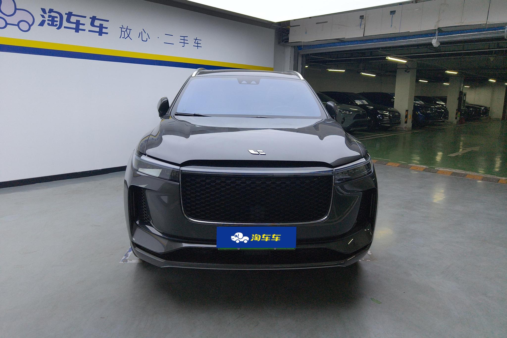 Li Auto ONE 2020 6 мест