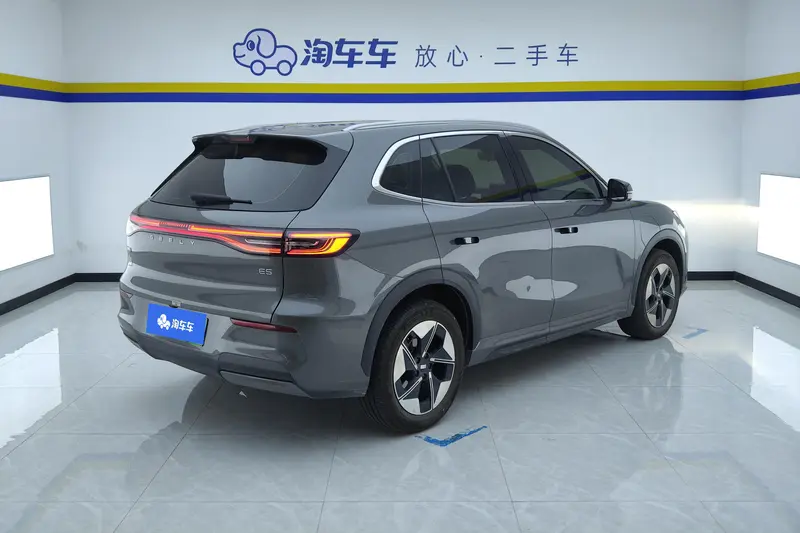 Geely Galaxy EX5 (E5) — фото 3