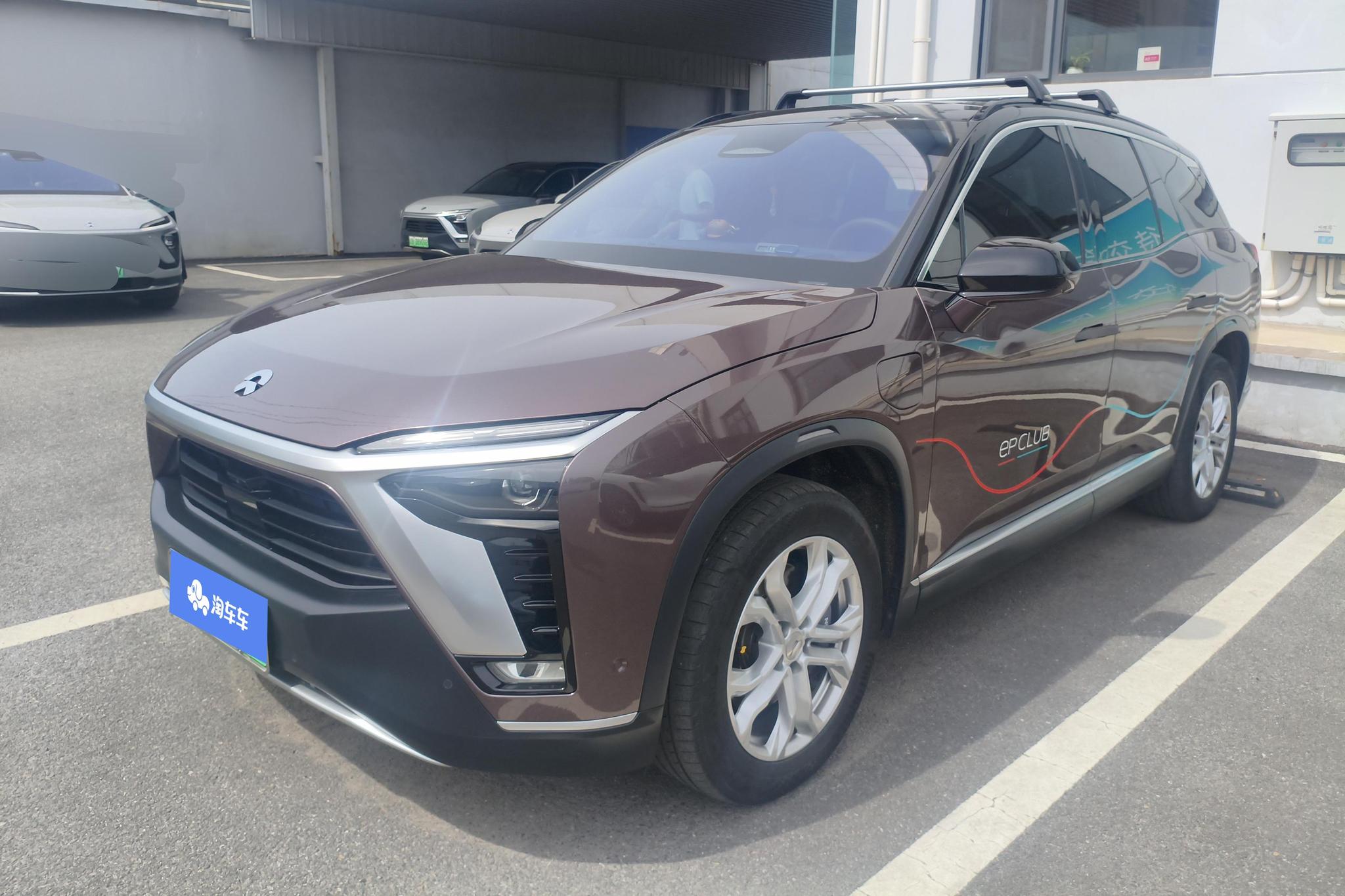 NIO ES8