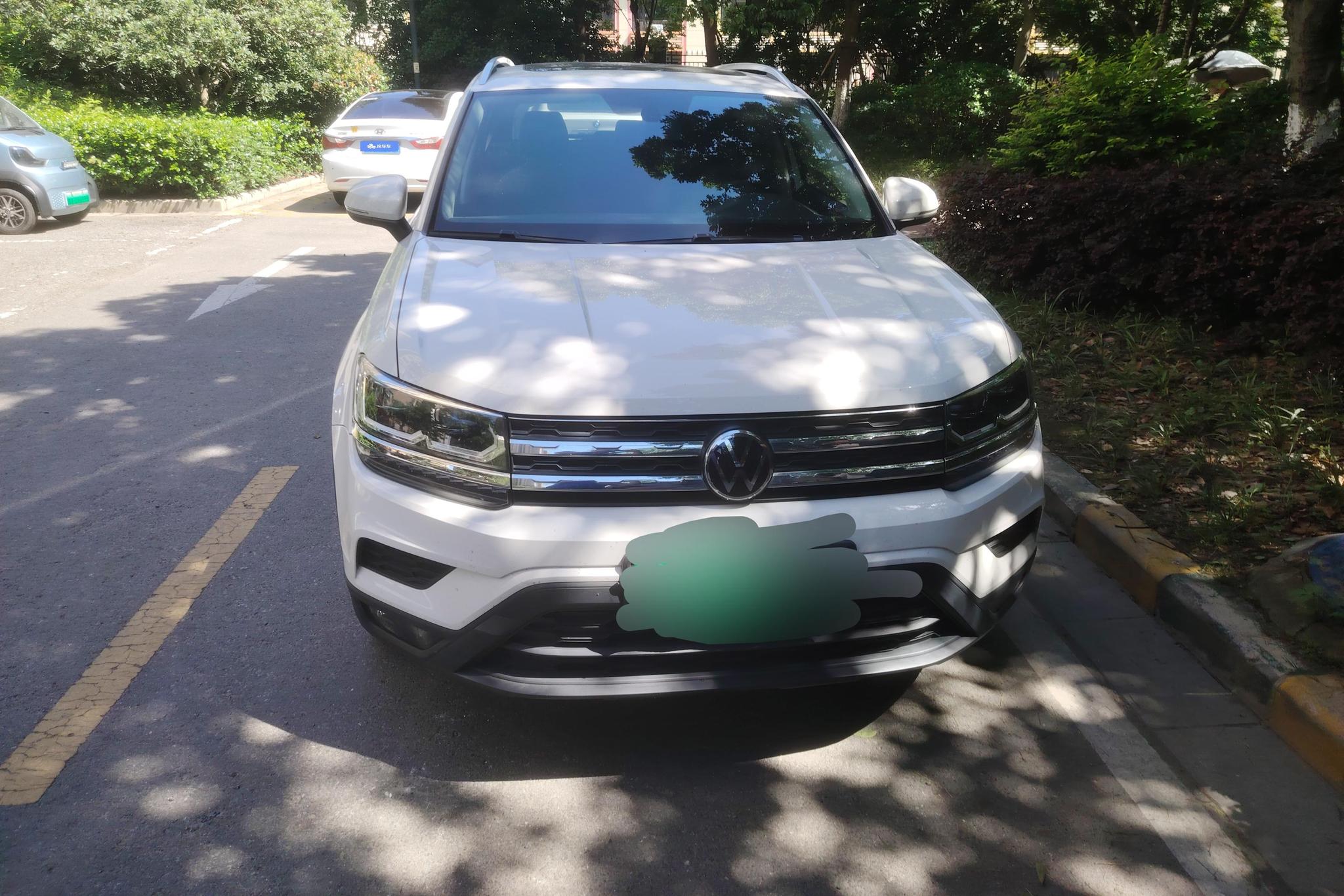 Volkswagen Tharu 2019 280TSI Luxury V