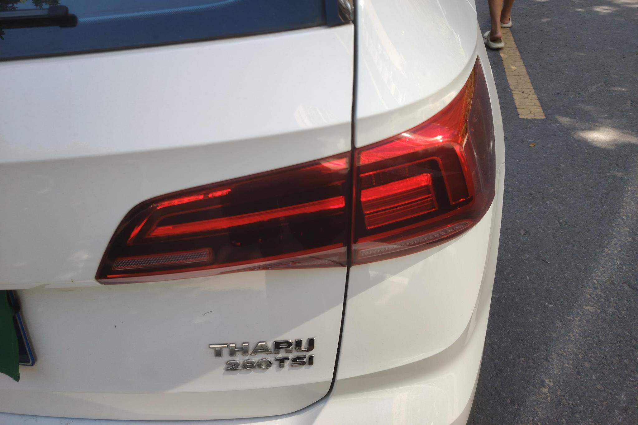 Volkswagen Tharu 2019 280TSI Luxury V