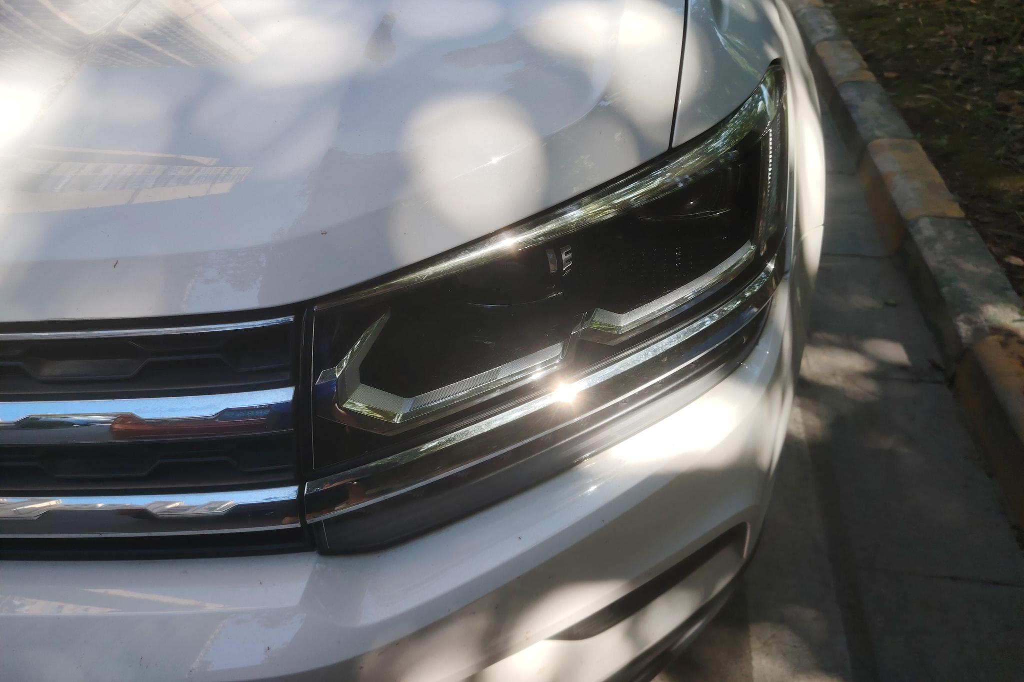 Volkswagen Tharu 2019 280TSI Luxury V