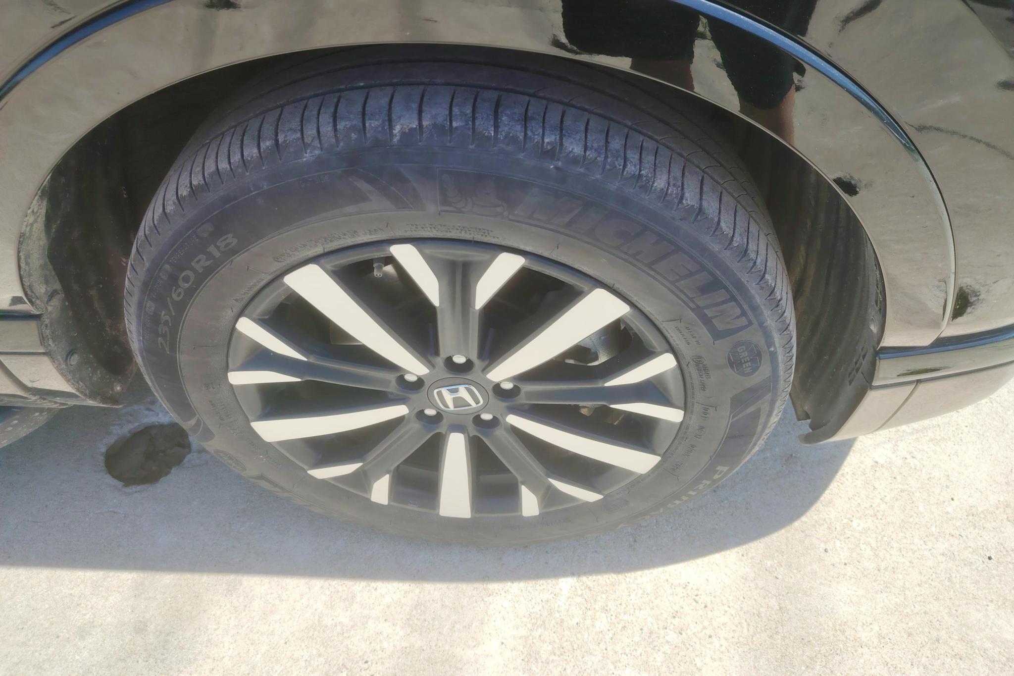 Honda Breeze 2020 2.0L Luxury