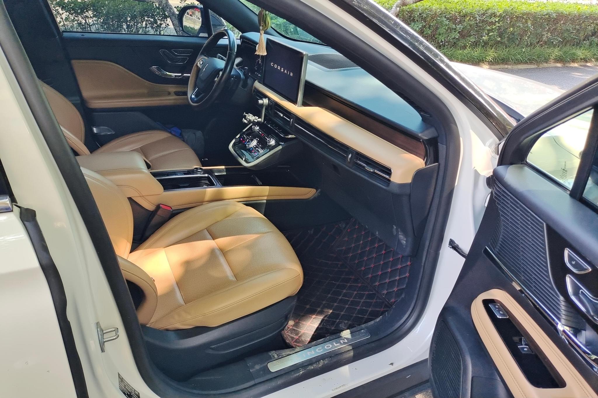 Lincoln Corsair 2021 2.0T