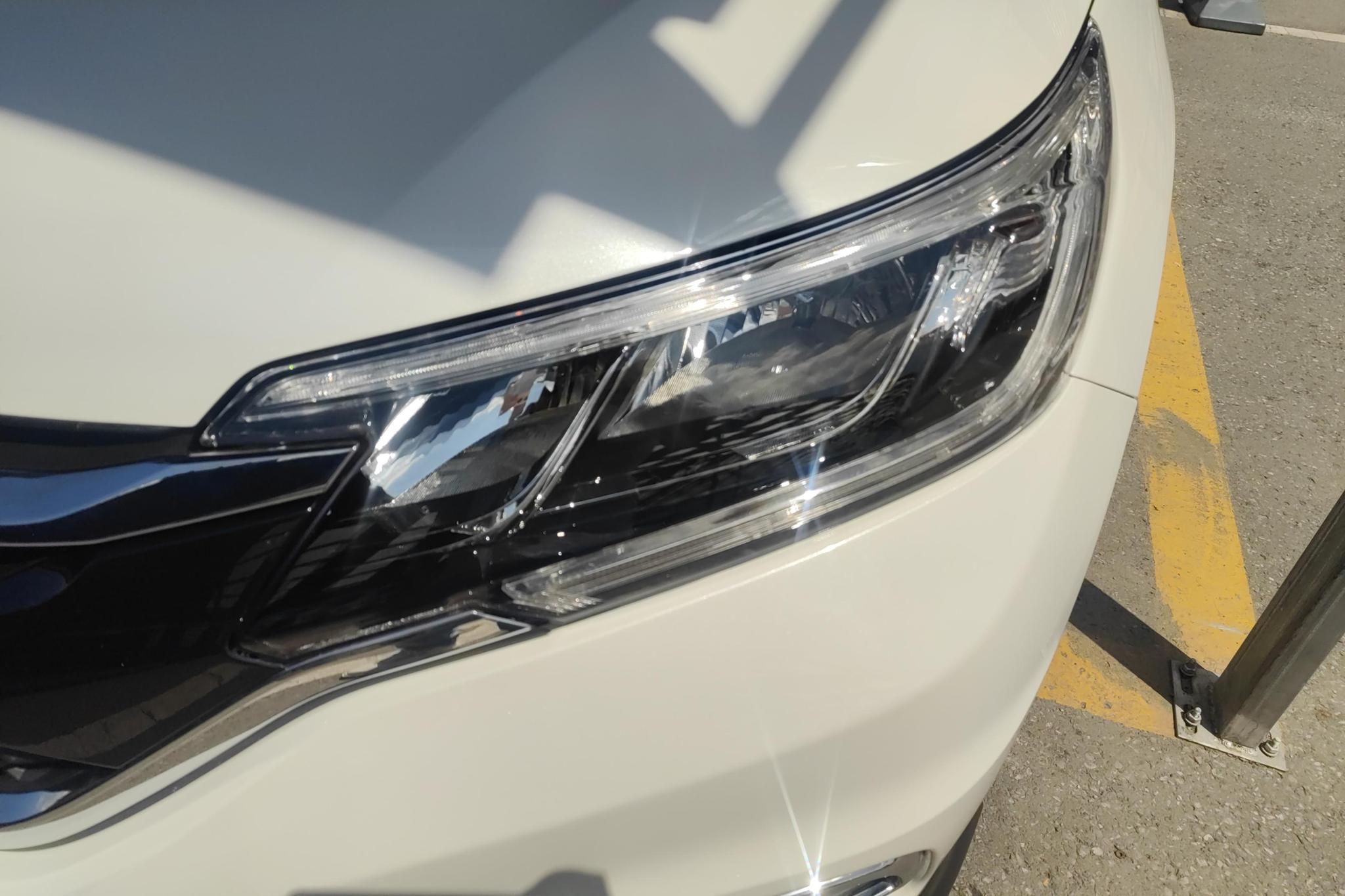 Honda CR-V 2015 2.4L Luxury