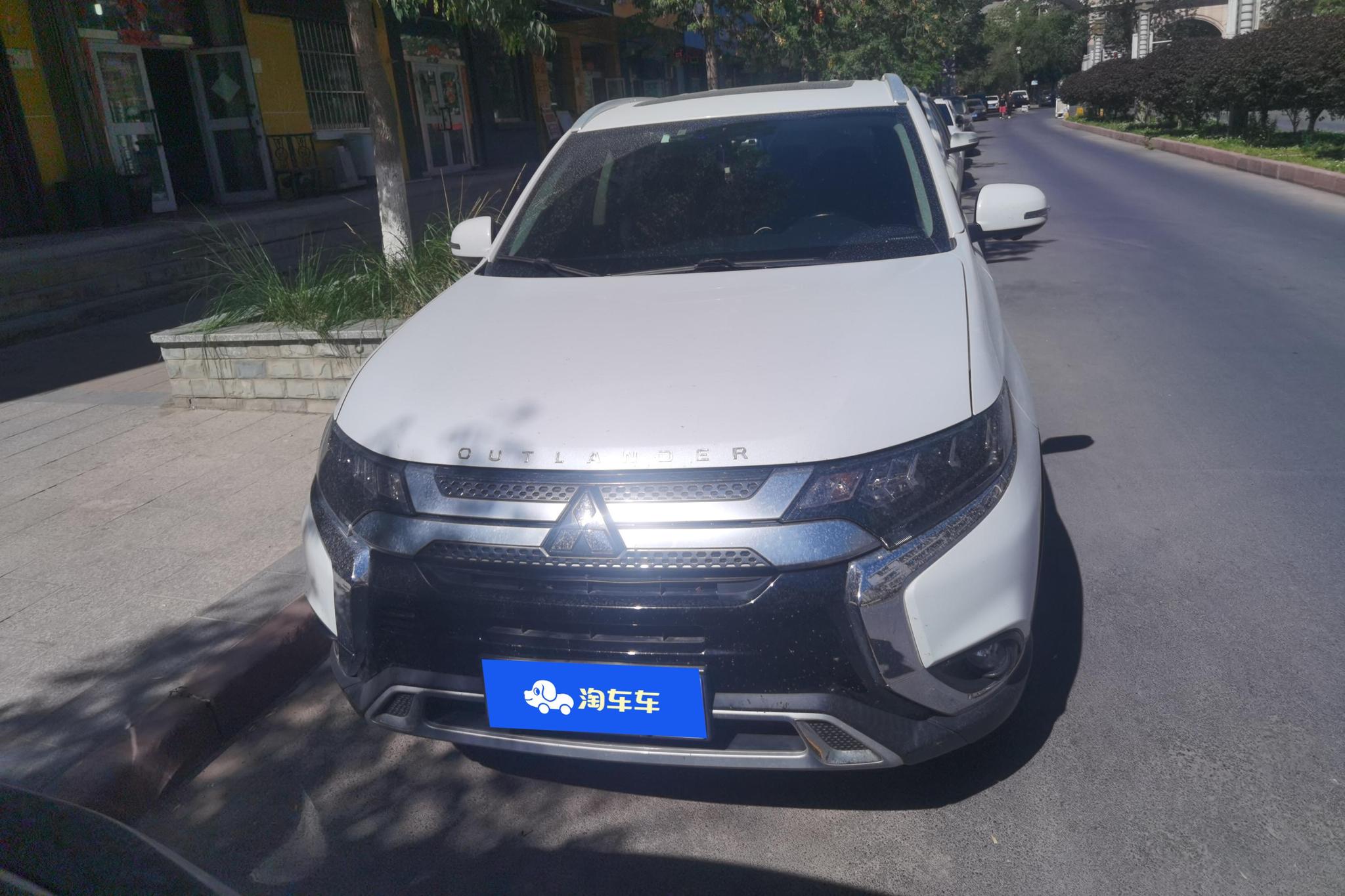 Mitsubishi Outlander 2019 2.4L 7 мест VI