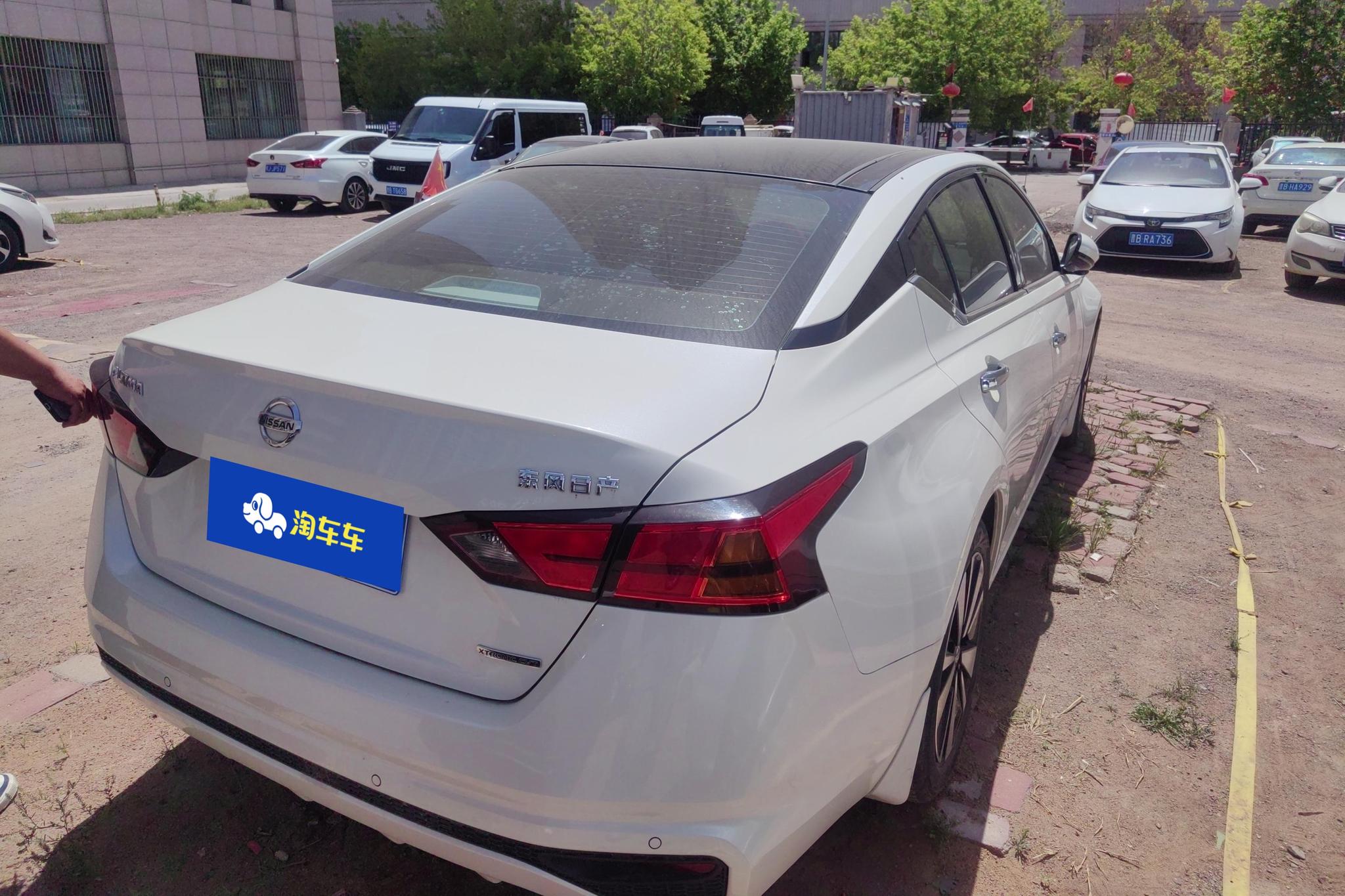 Nissan Altima 2020 2.0L XL Upper