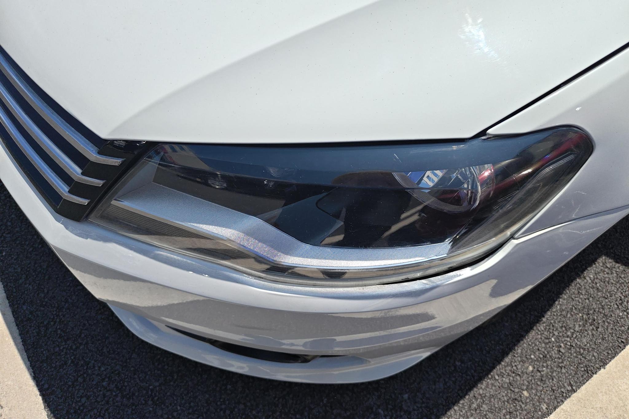 Volkswagen Bora 2015 1.6L MT Fashion