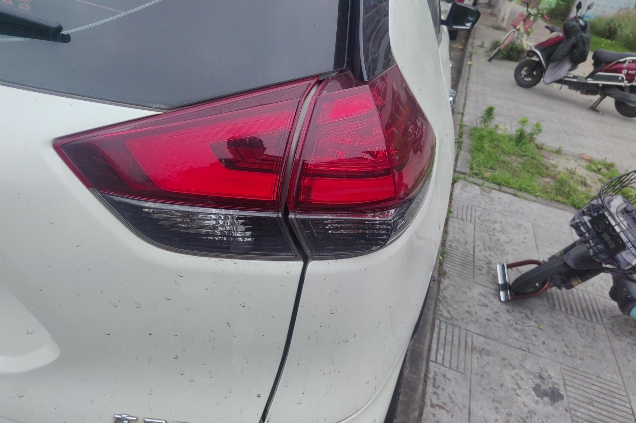 Nissan X-Trail 2020 2.0L CVT Comfort 2WD