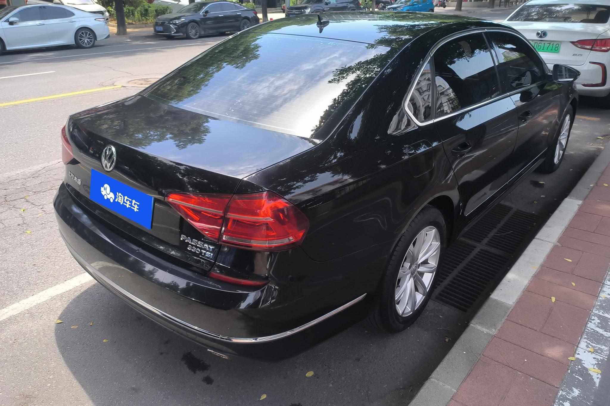 Volkswagen Passat 2017 330TSI DSG