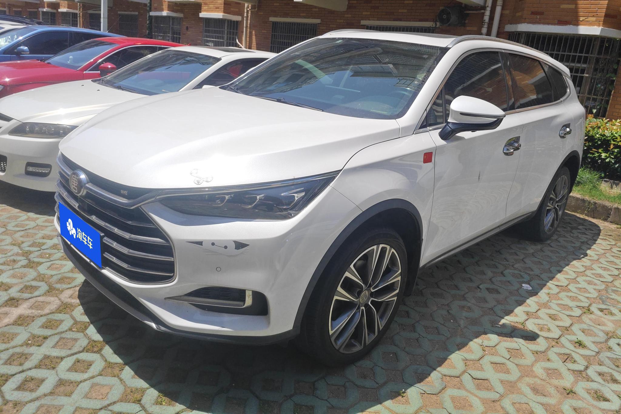BYD Tang