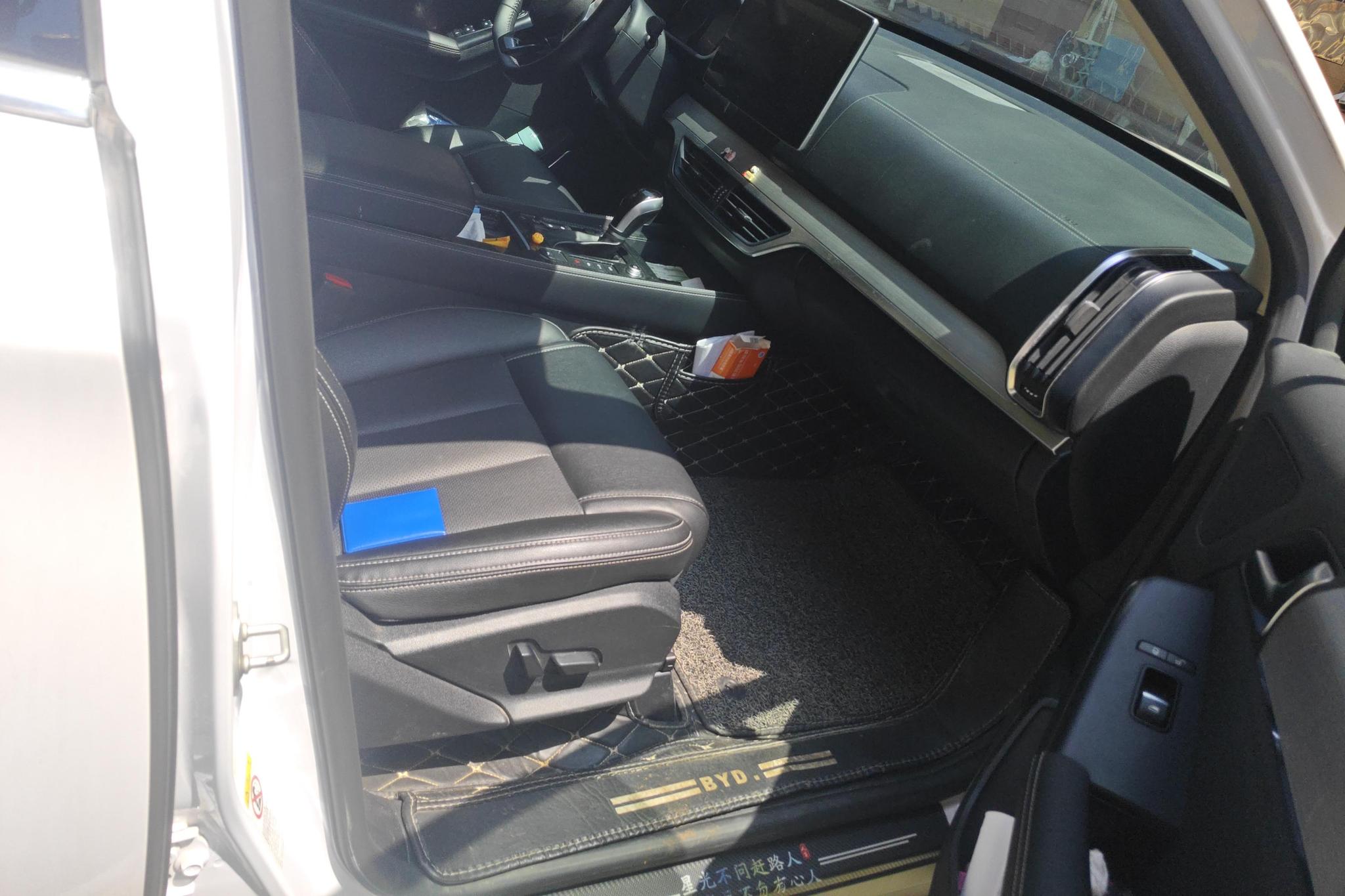 BYD Tang 2019 2.0T AT Luxury 5 мест VI