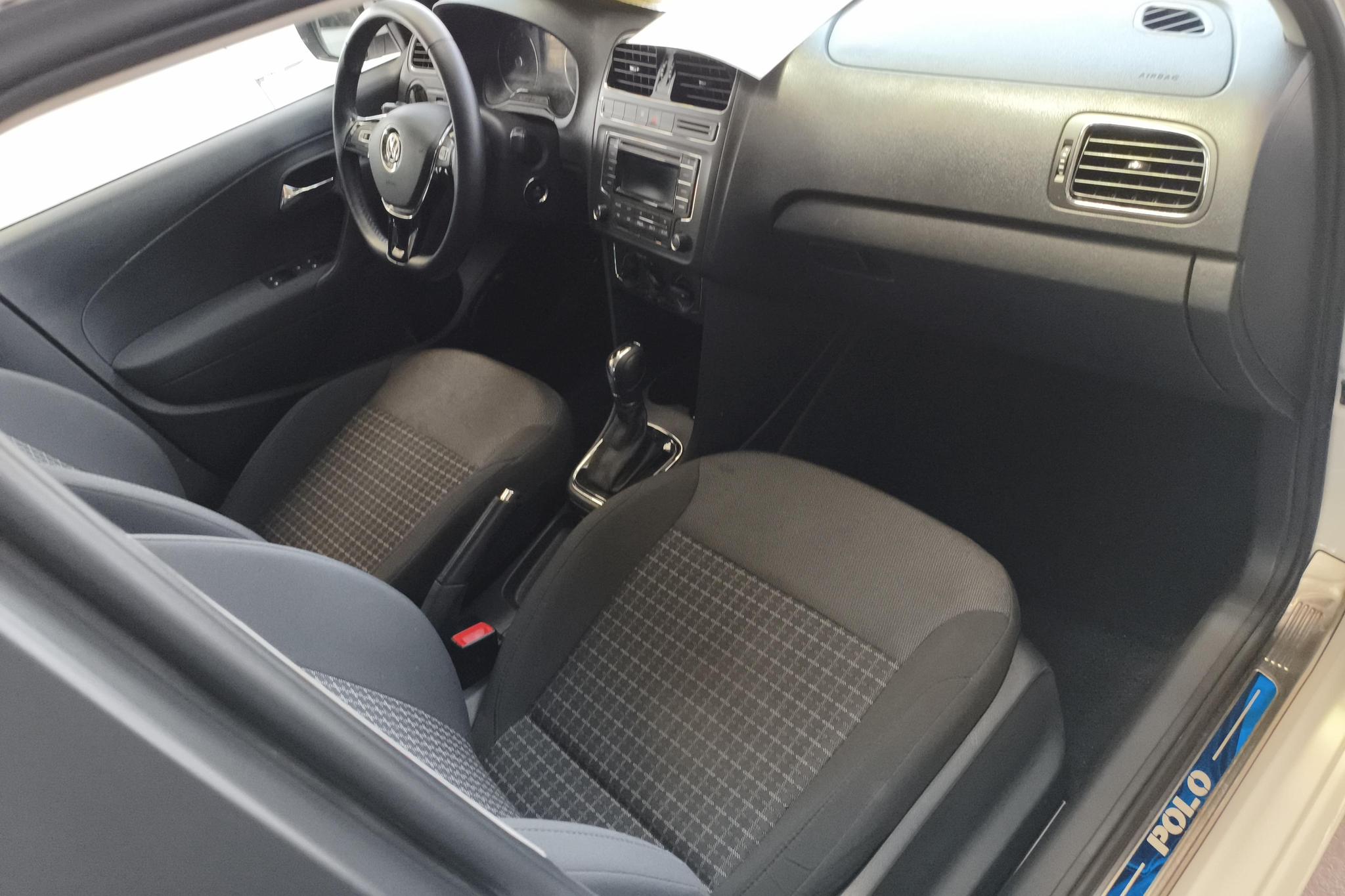 Volkswagen Polo 2016 1.6L AT Comfort