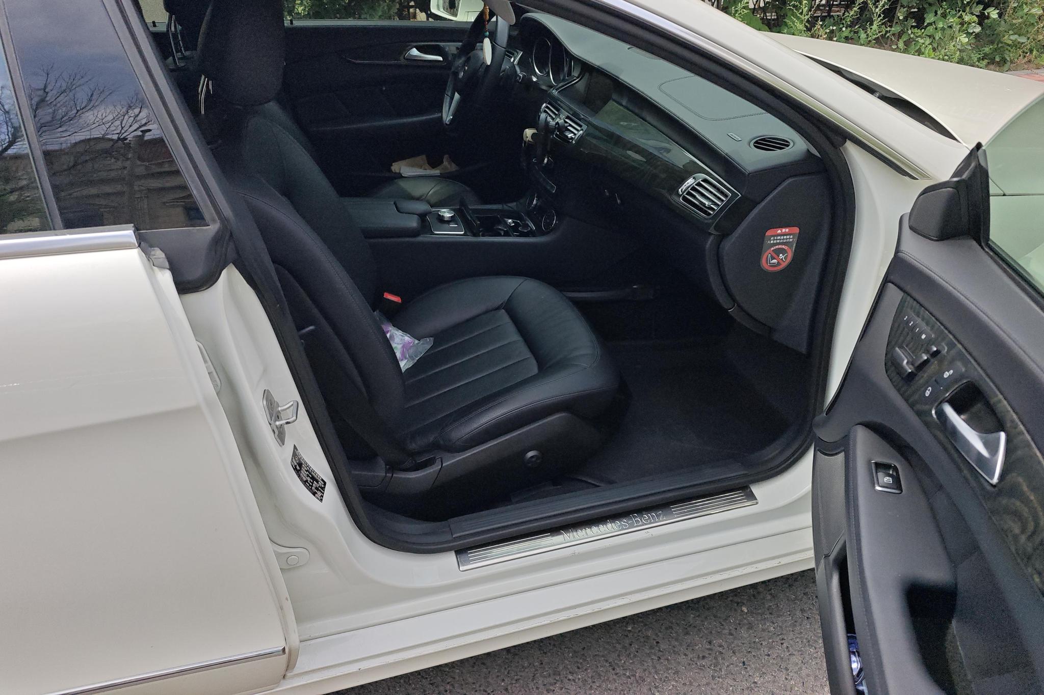 Mercedes-Benz CLS 2012 CLS 300 CGI