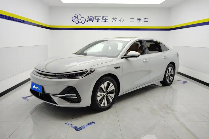 Geely Galaxy A7 EM — фото 1