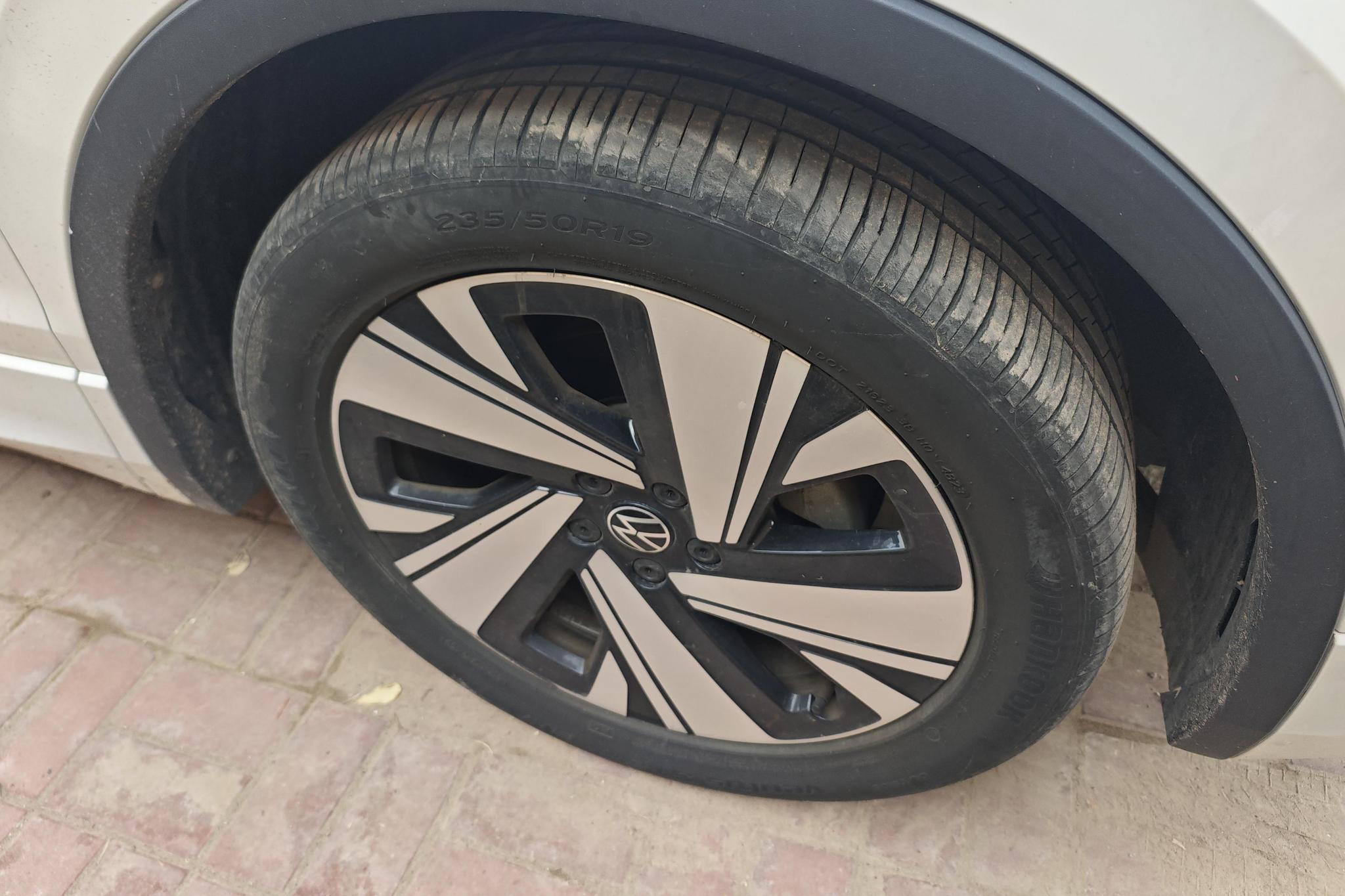 Volkswagen Tiguan L L 2023 330TSI R-Line